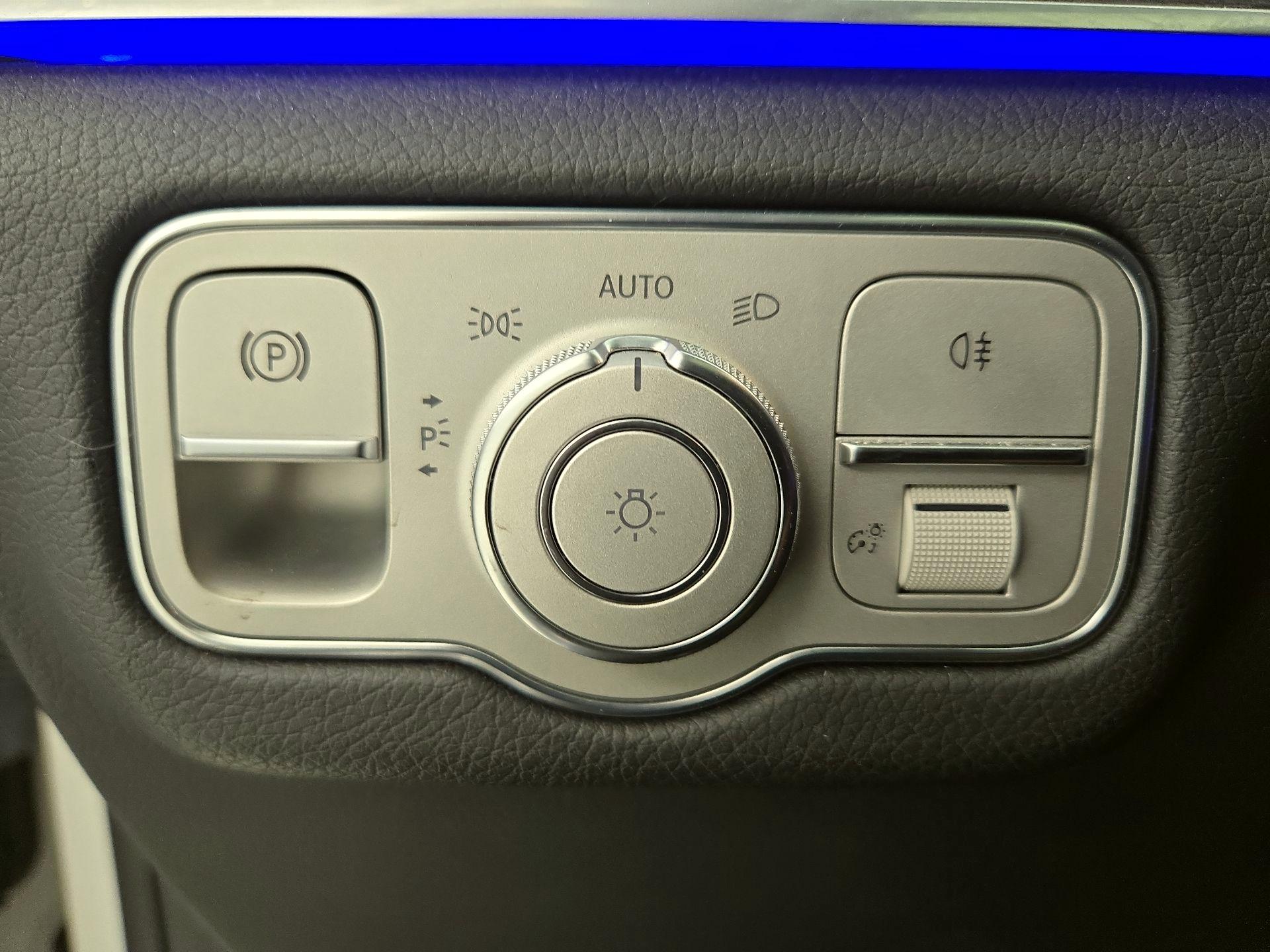 Thumbnail: 2021 Mercedes-Benz GLE - 13