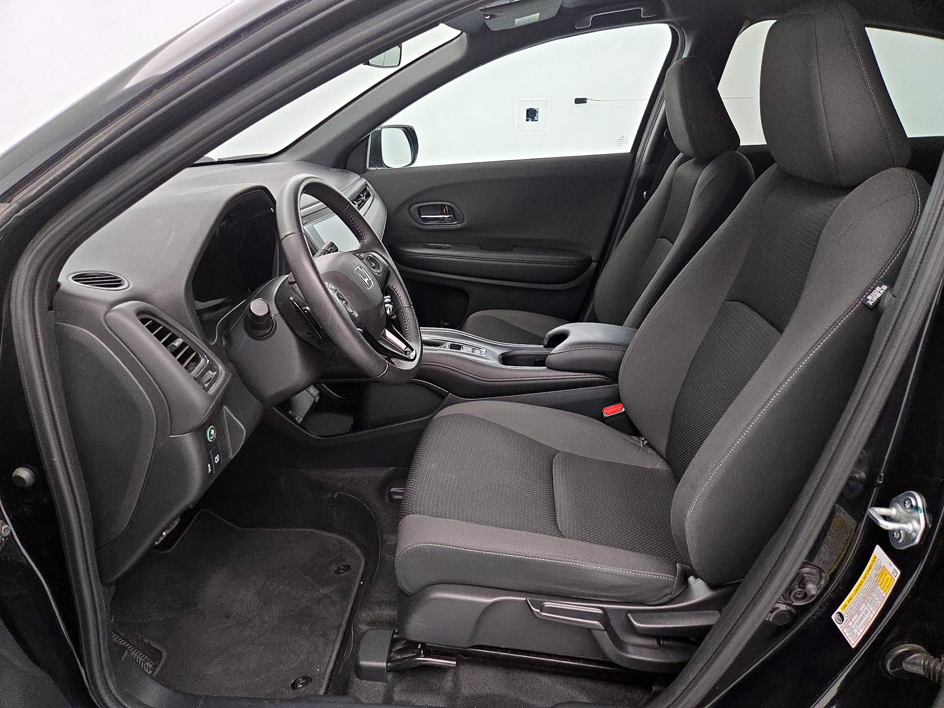 Thumbnail: 2022 Honda HR-V - 11