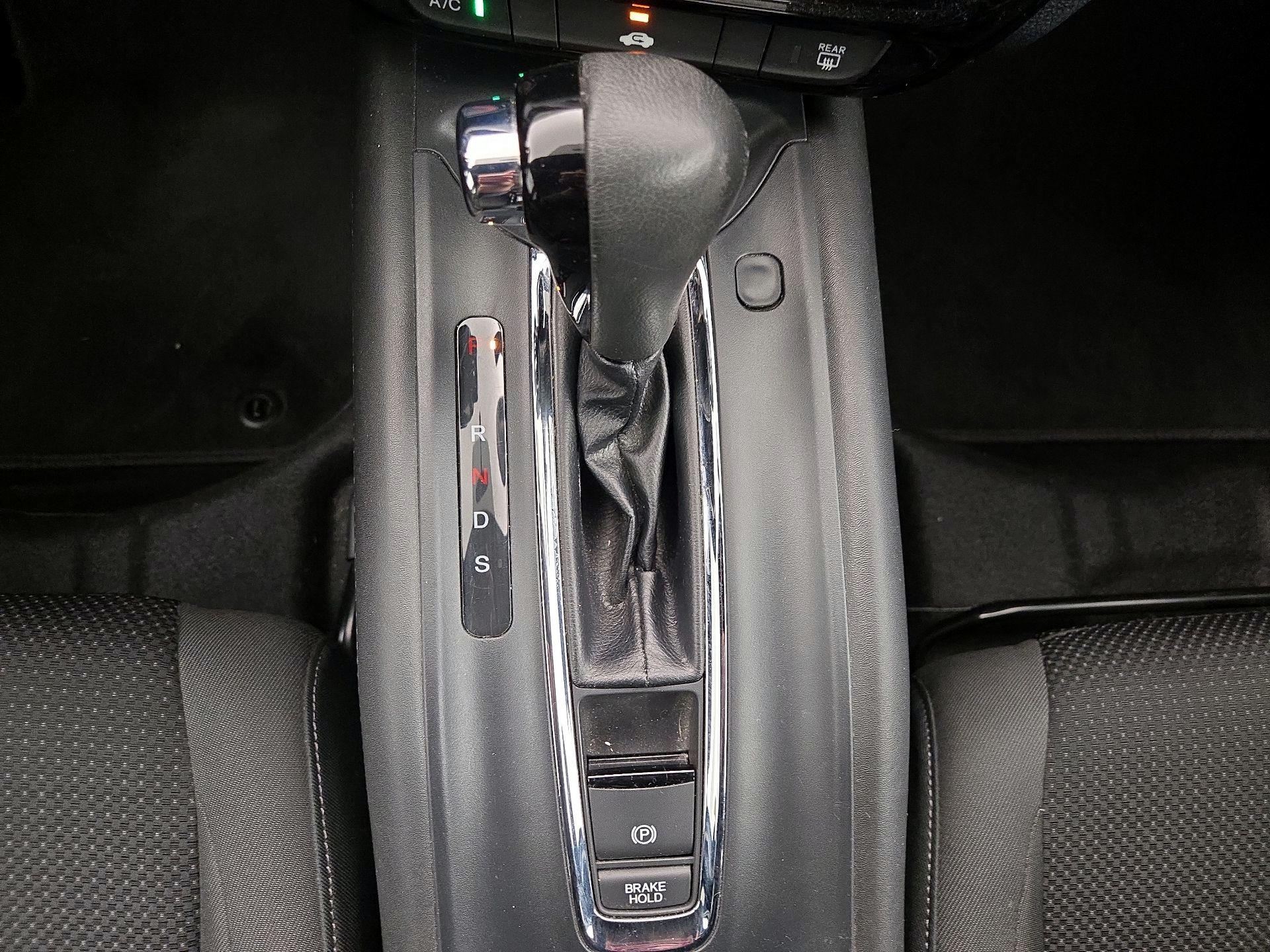 Thumbnail: 2022 Honda HR-V - 17