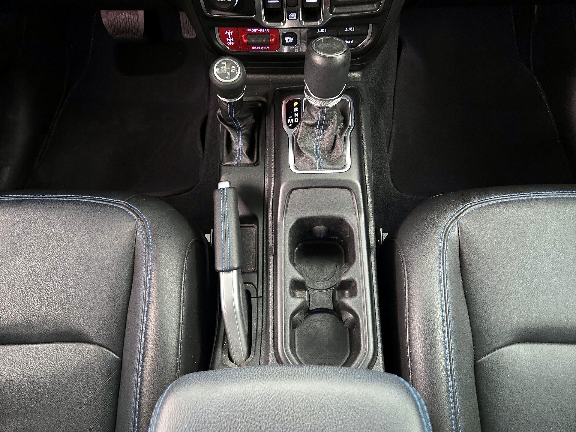 Thumbnail: 2023 Jeep Wrangler - 18