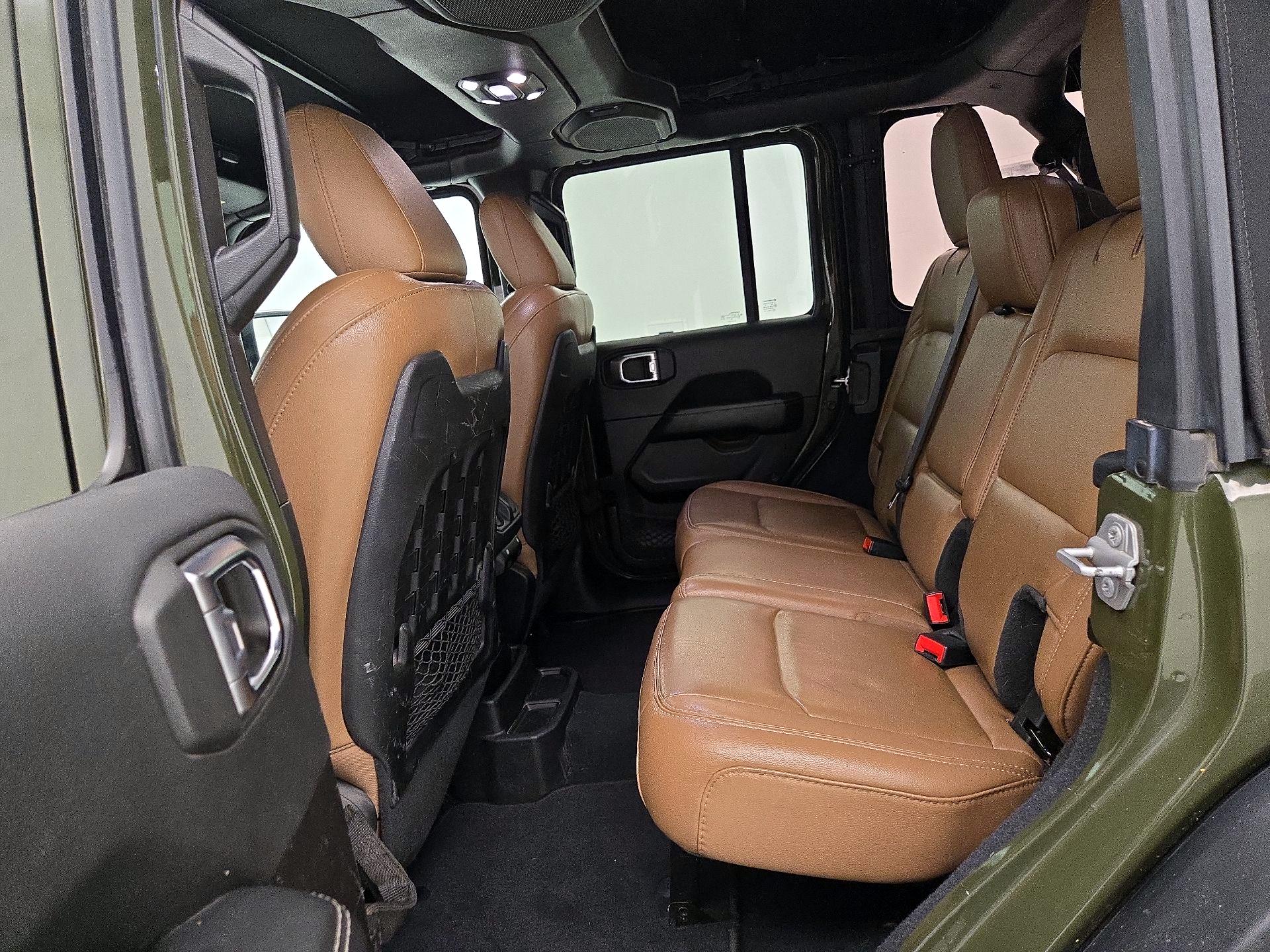 Thumbnail: 2022 Jeep Wrangler - 19