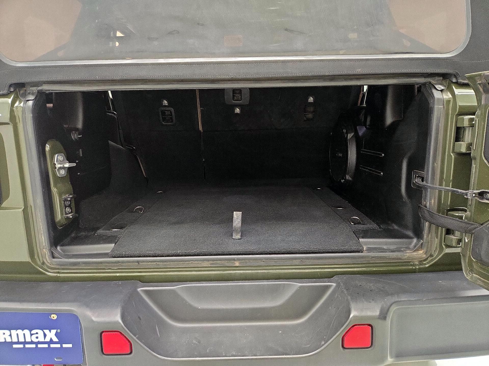 Thumbnail: 2022 Jeep Wrangler - 20