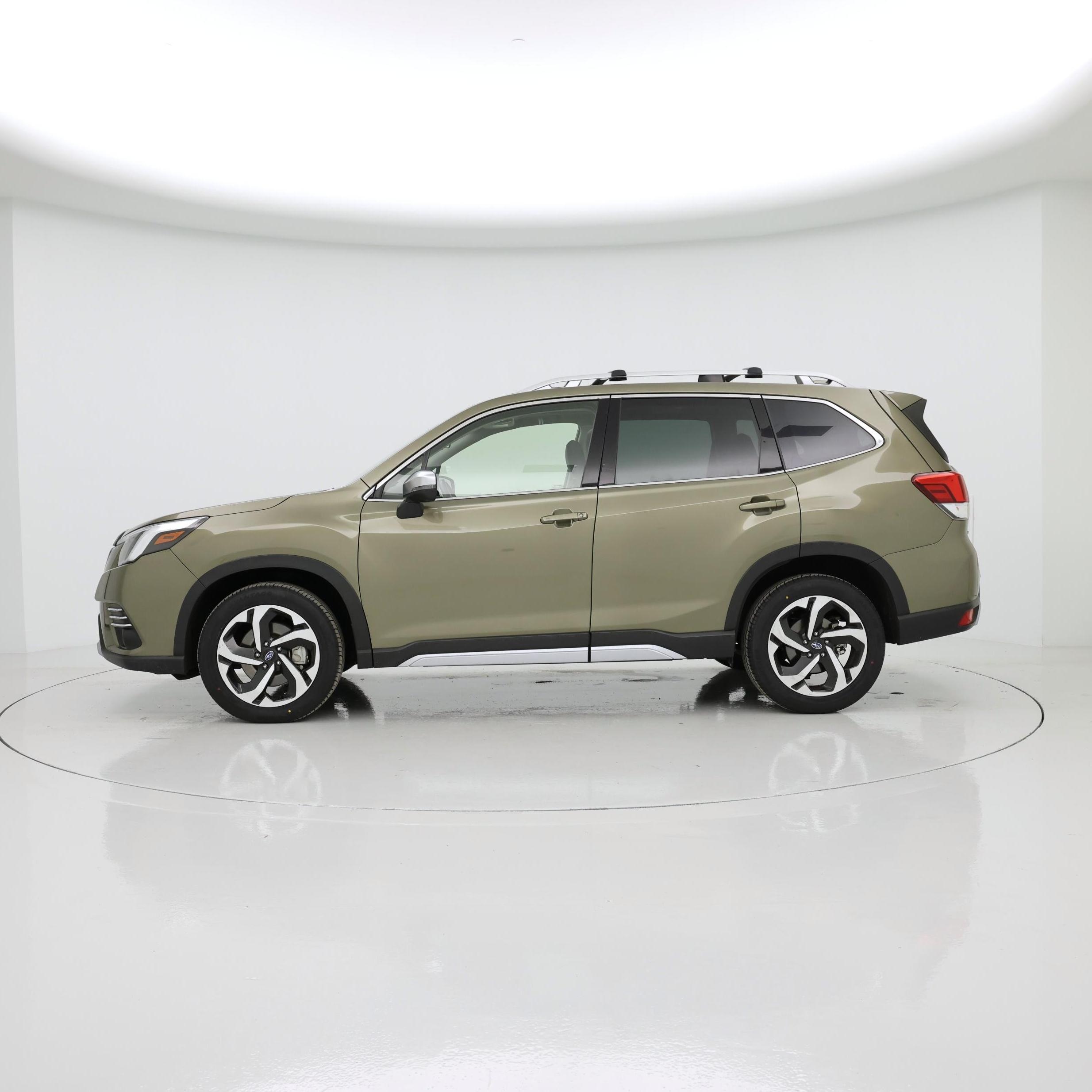 Thumbnail: 2023 Subaru Forester - 3