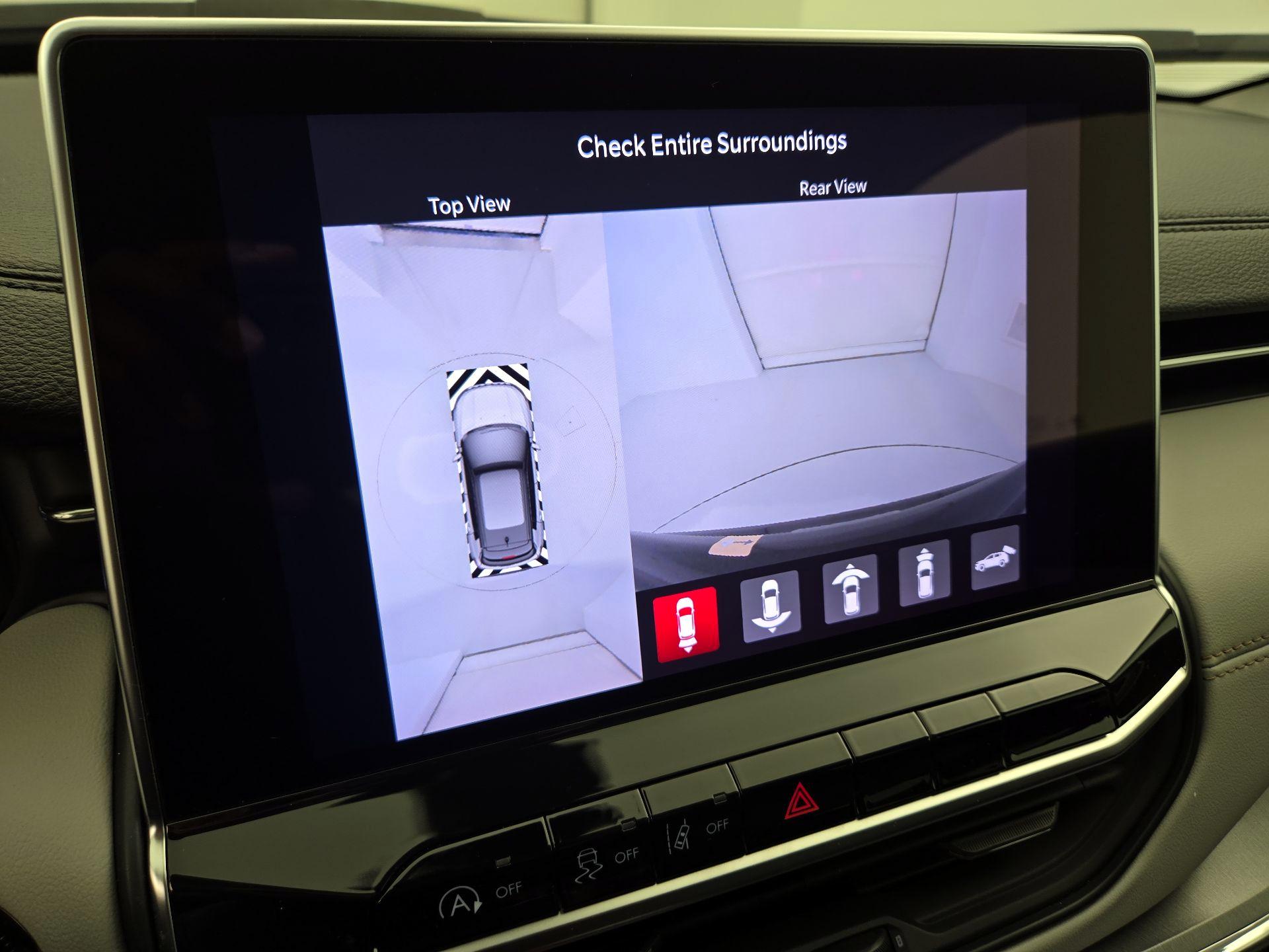 Thumbnail: 2022 Jeep Compass - 15