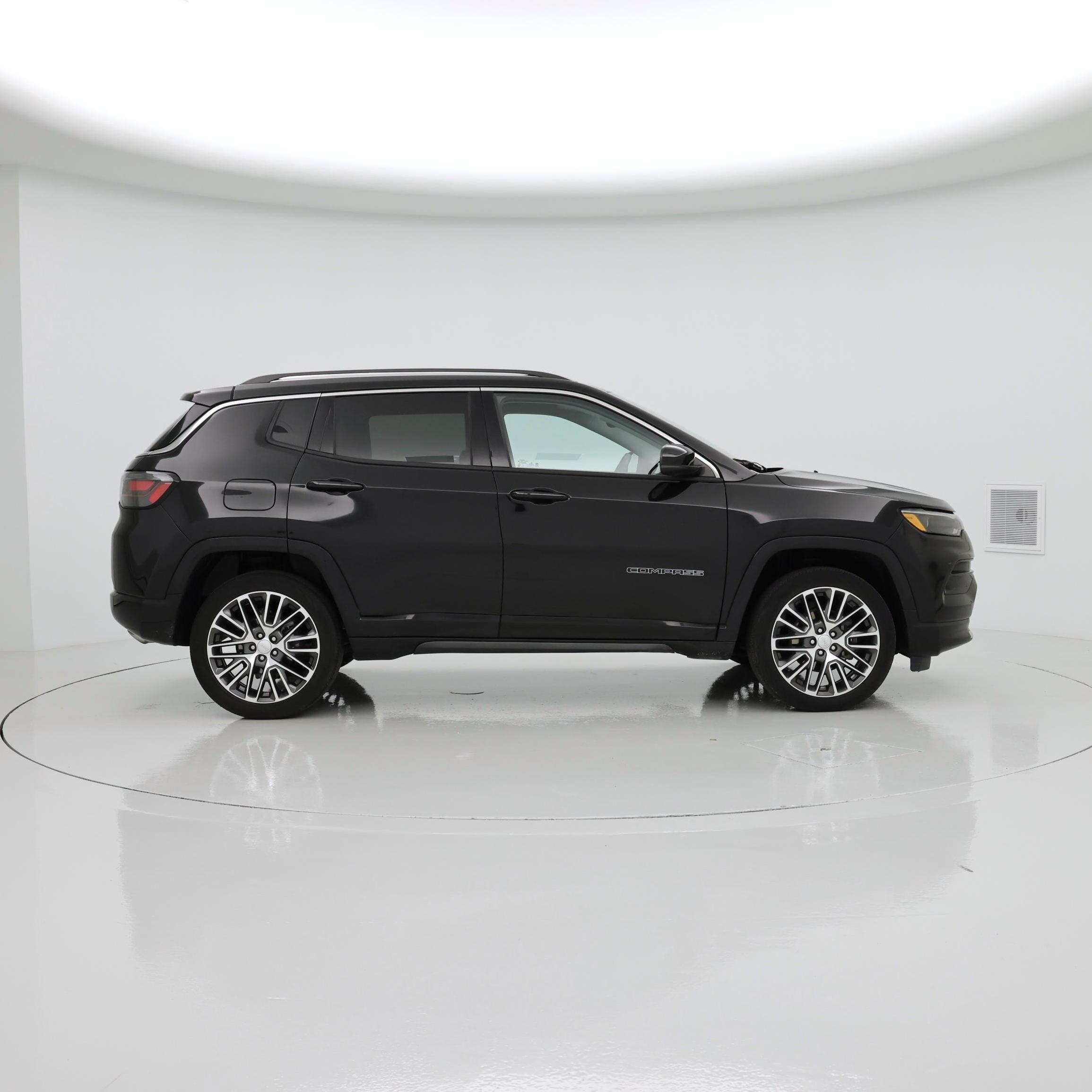 Thumbnail: 2022 Jeep Compass - 7