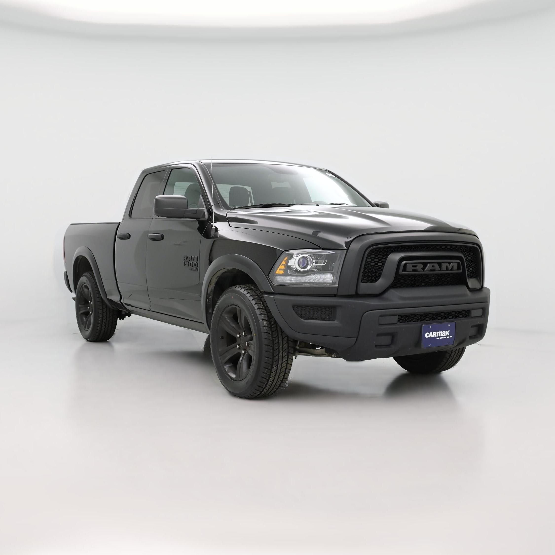 Thumbnail: 2022 RAM 1500 Classic - 1