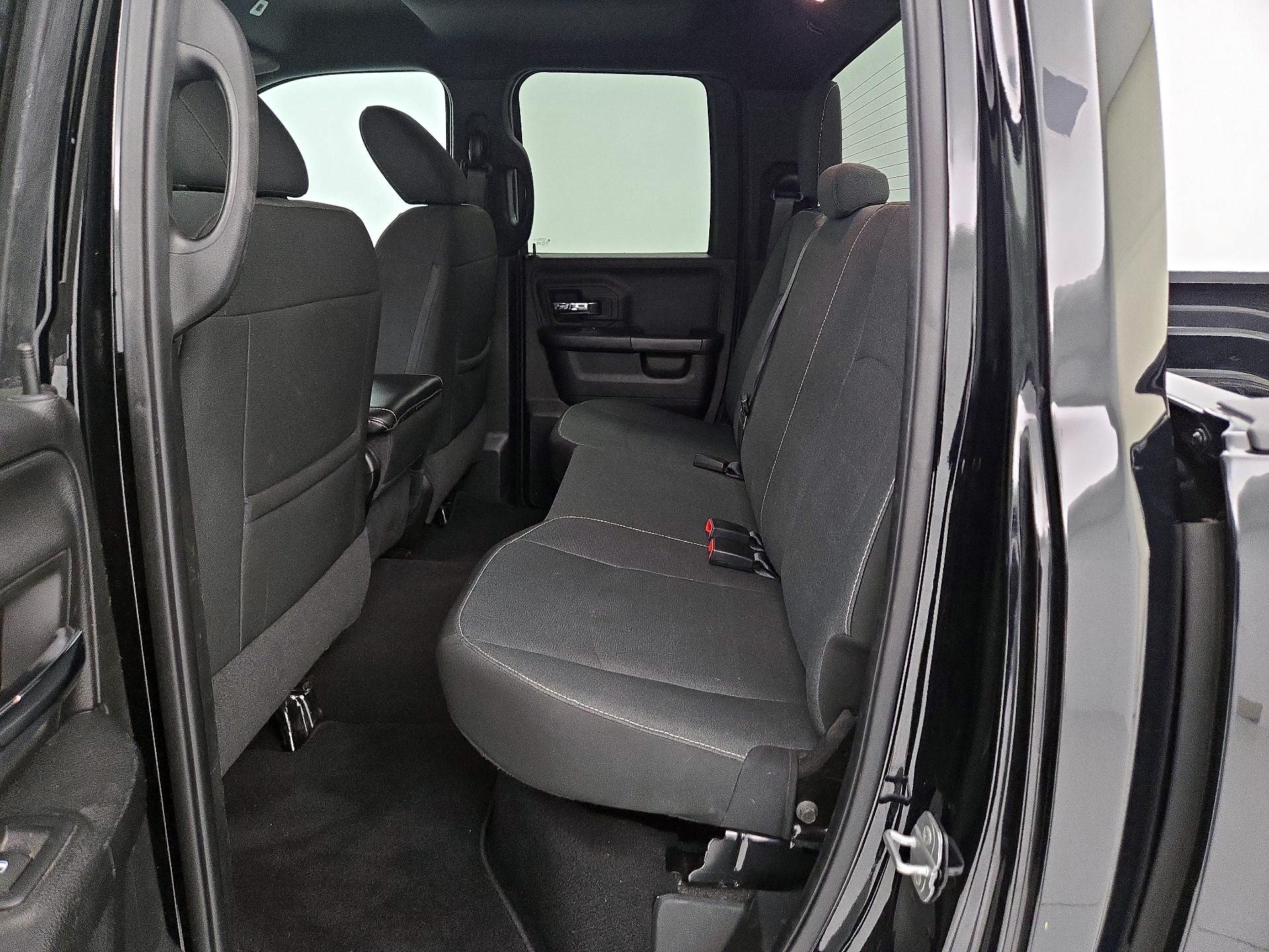 Thumbnail: 2022 RAM 1500 Classic - 19