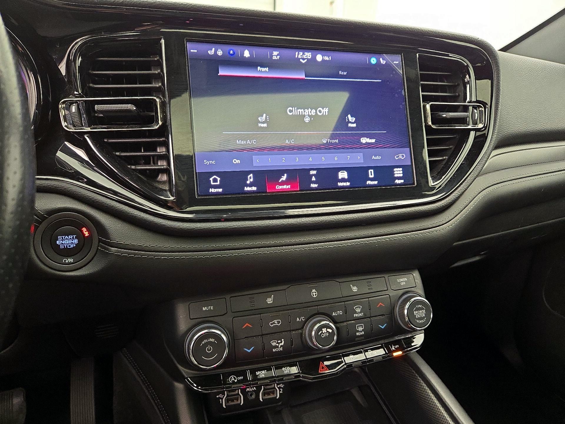 Thumbnail: 2022 Dodge Durango - 17