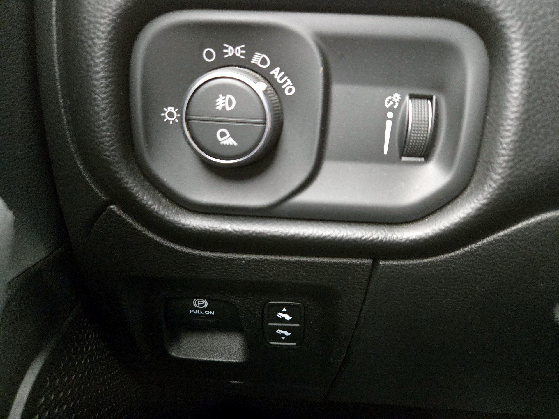 Thumbnail: 2022 RAM 1500 - 13