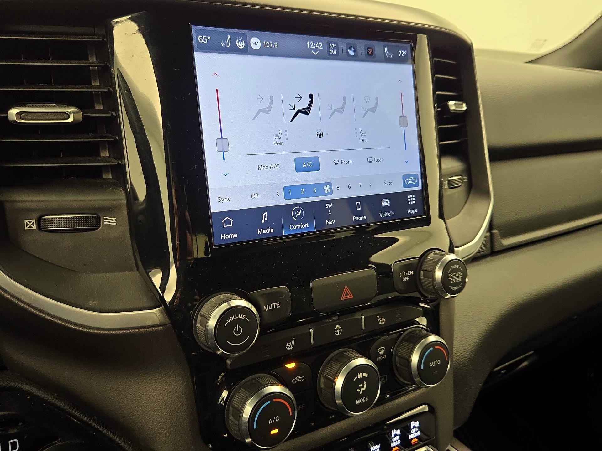 Thumbnail: 2022 RAM 1500 - 17