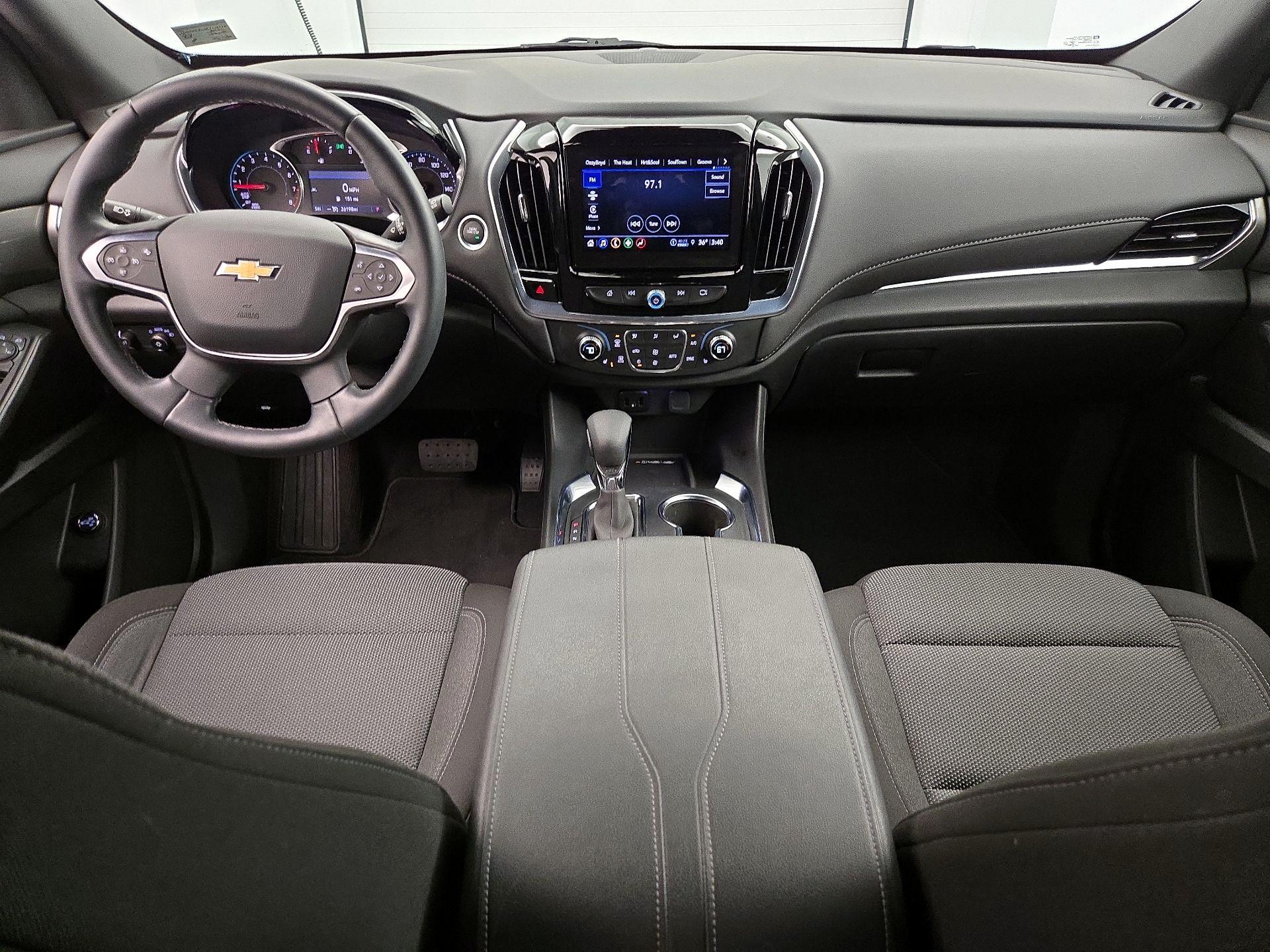 Thumbnail: 2023 Chevrolet Traverse - 9