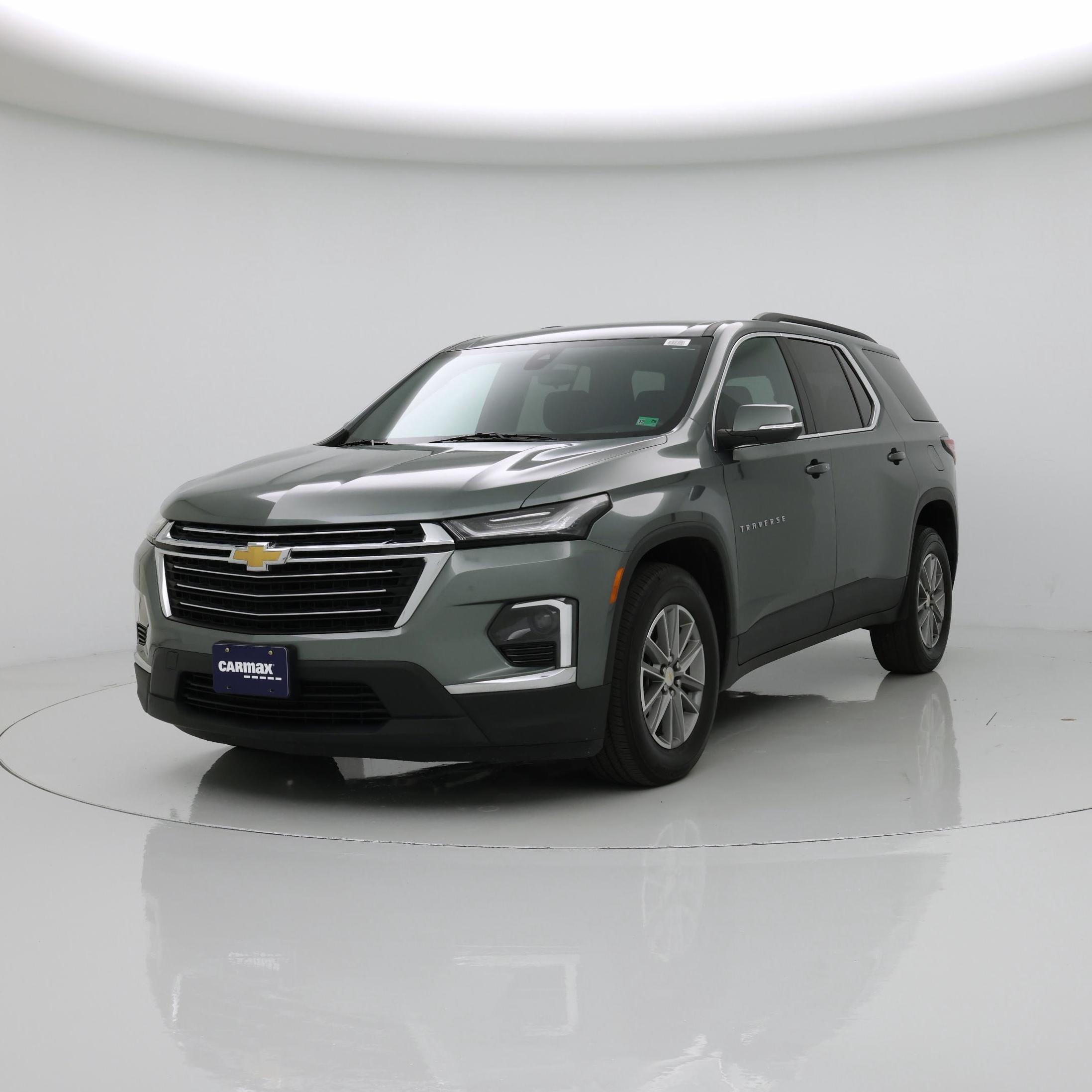 Thumbnail: 2023 Chevrolet Traverse - 4