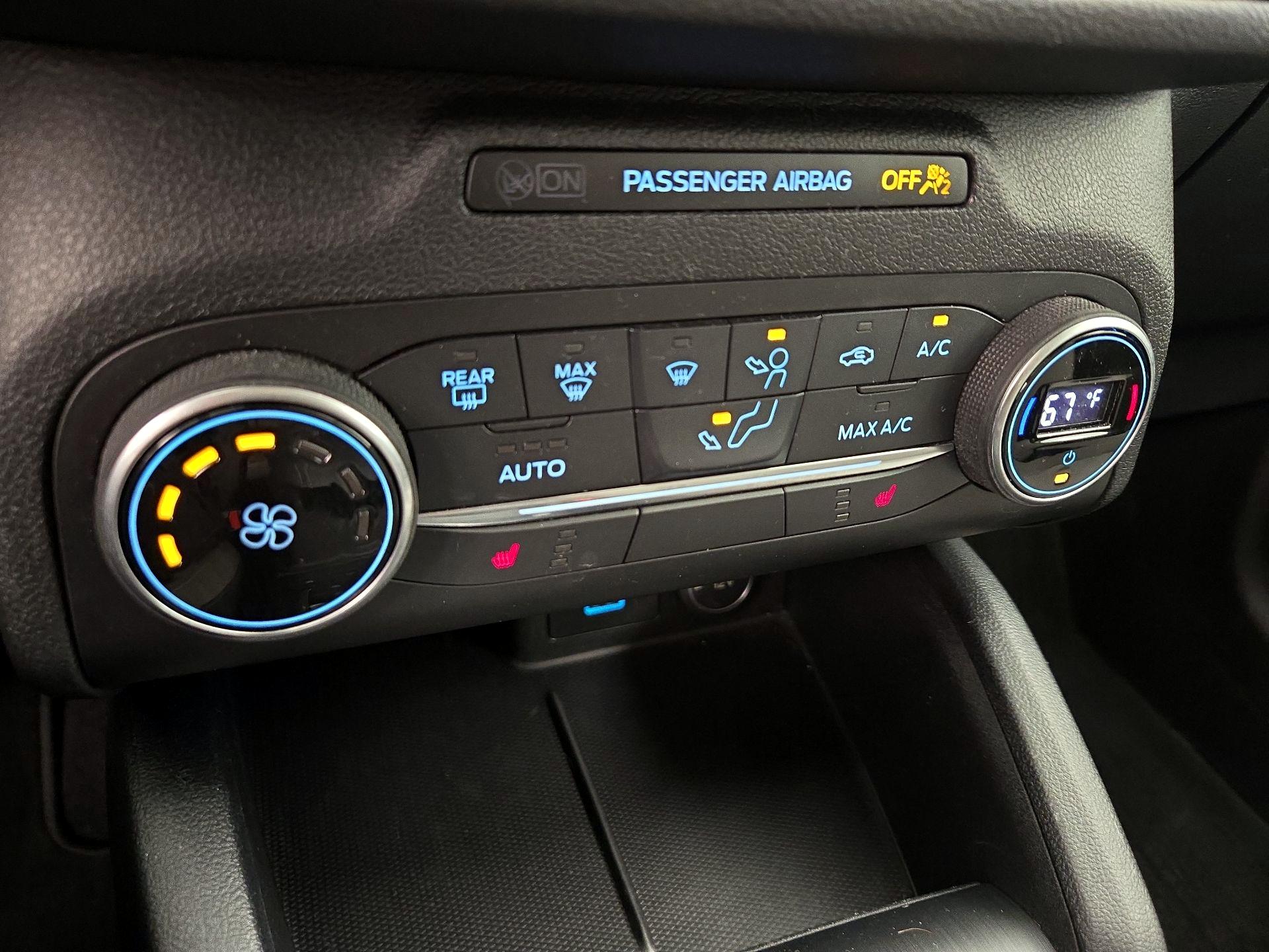 Thumbnail: 2020 Ford Escape - 17