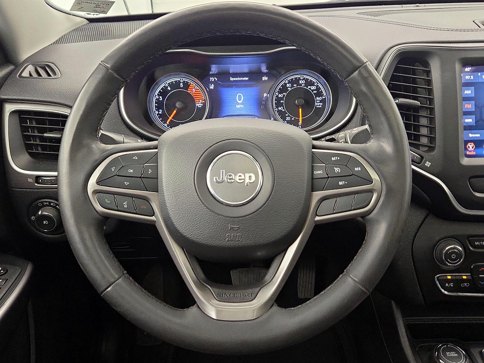 Thumbnail: 2022 Jeep Cherokee - 10