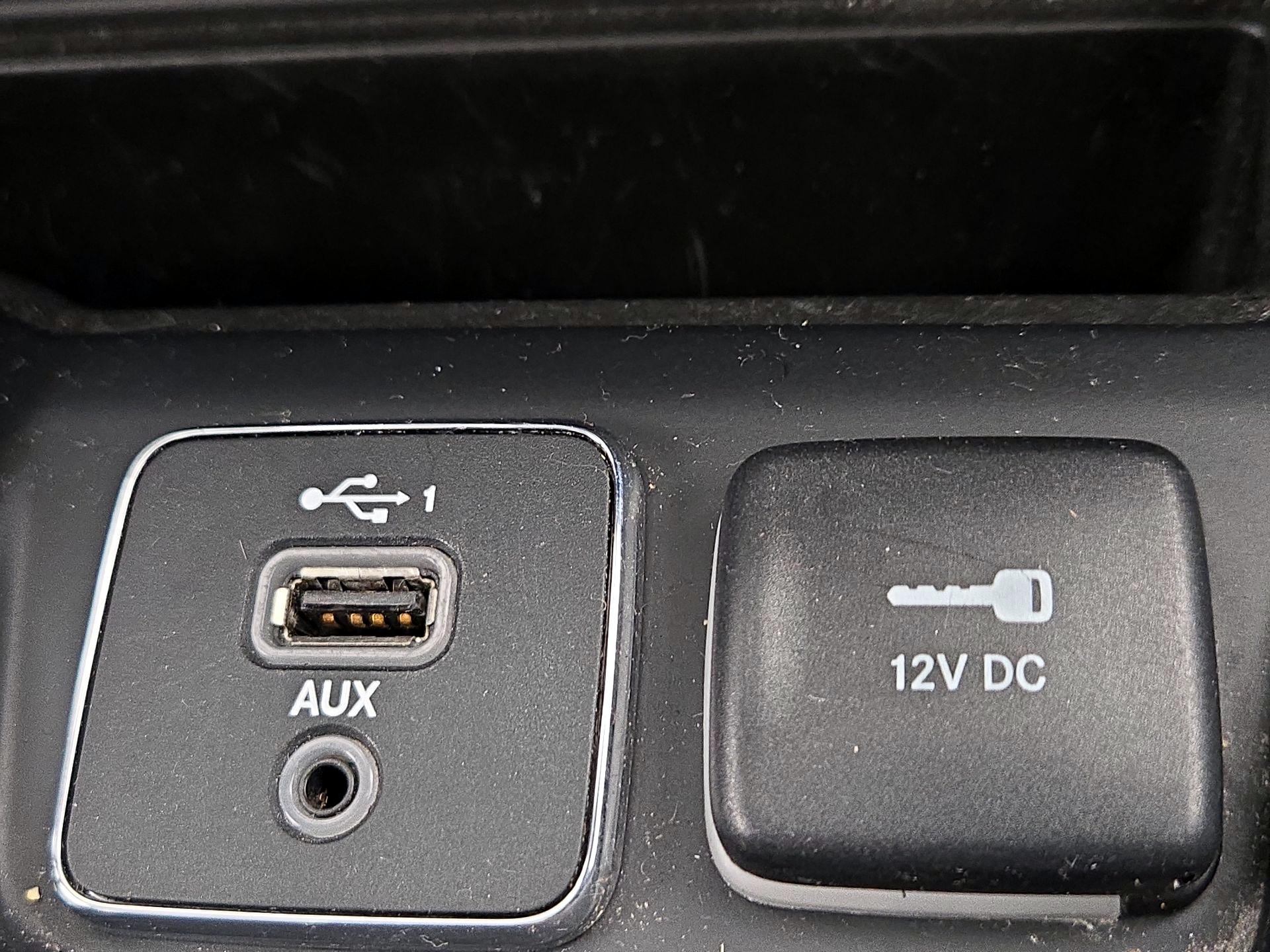 Thumbnail: 2022 Jeep Cherokee - 18