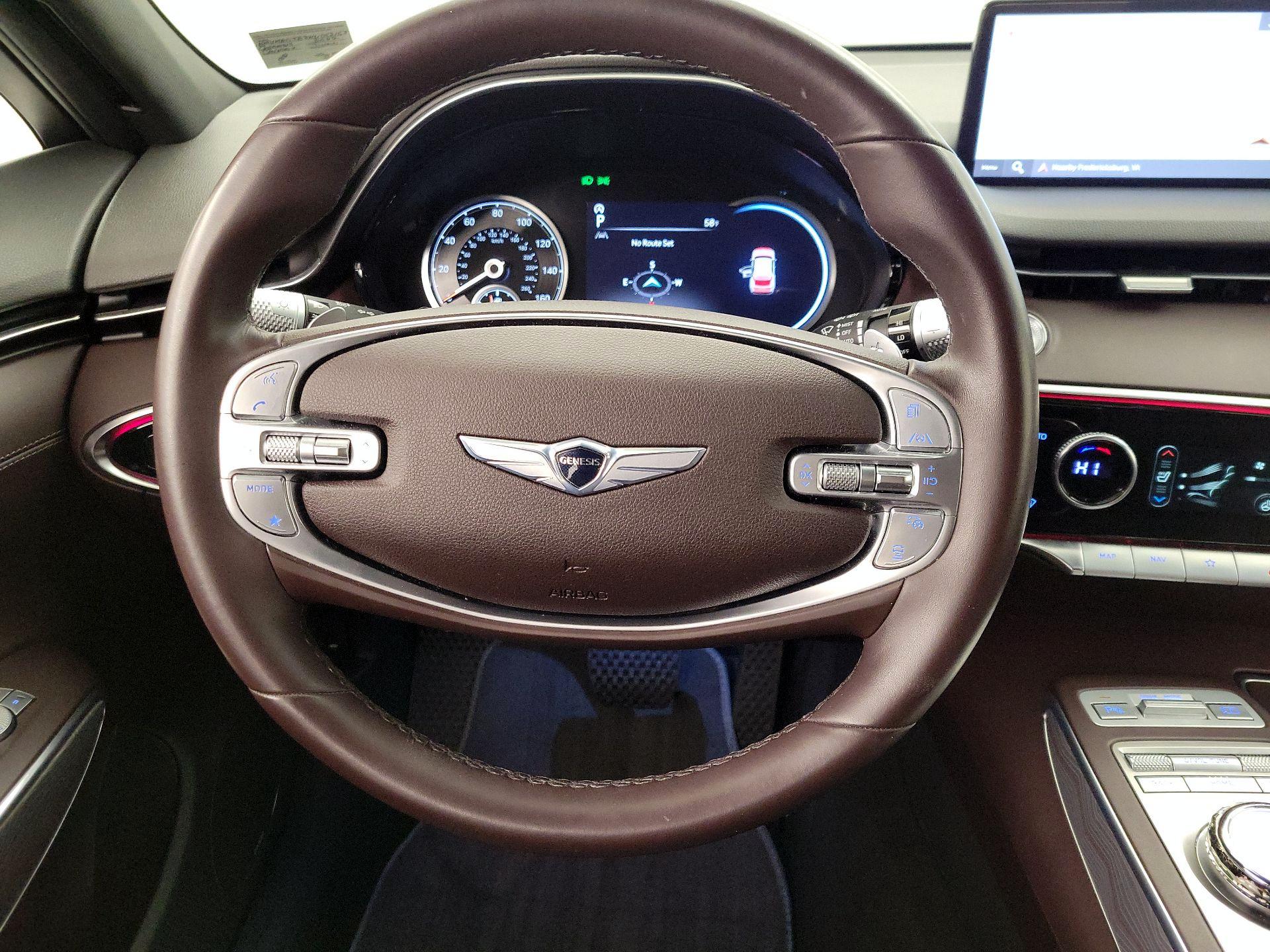 Thumbnail: 2022 Genesis GV70 - 10