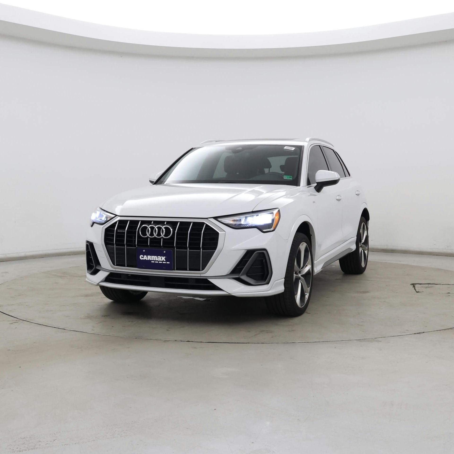 Thumbnail: 2021 Audi Q3 - 4