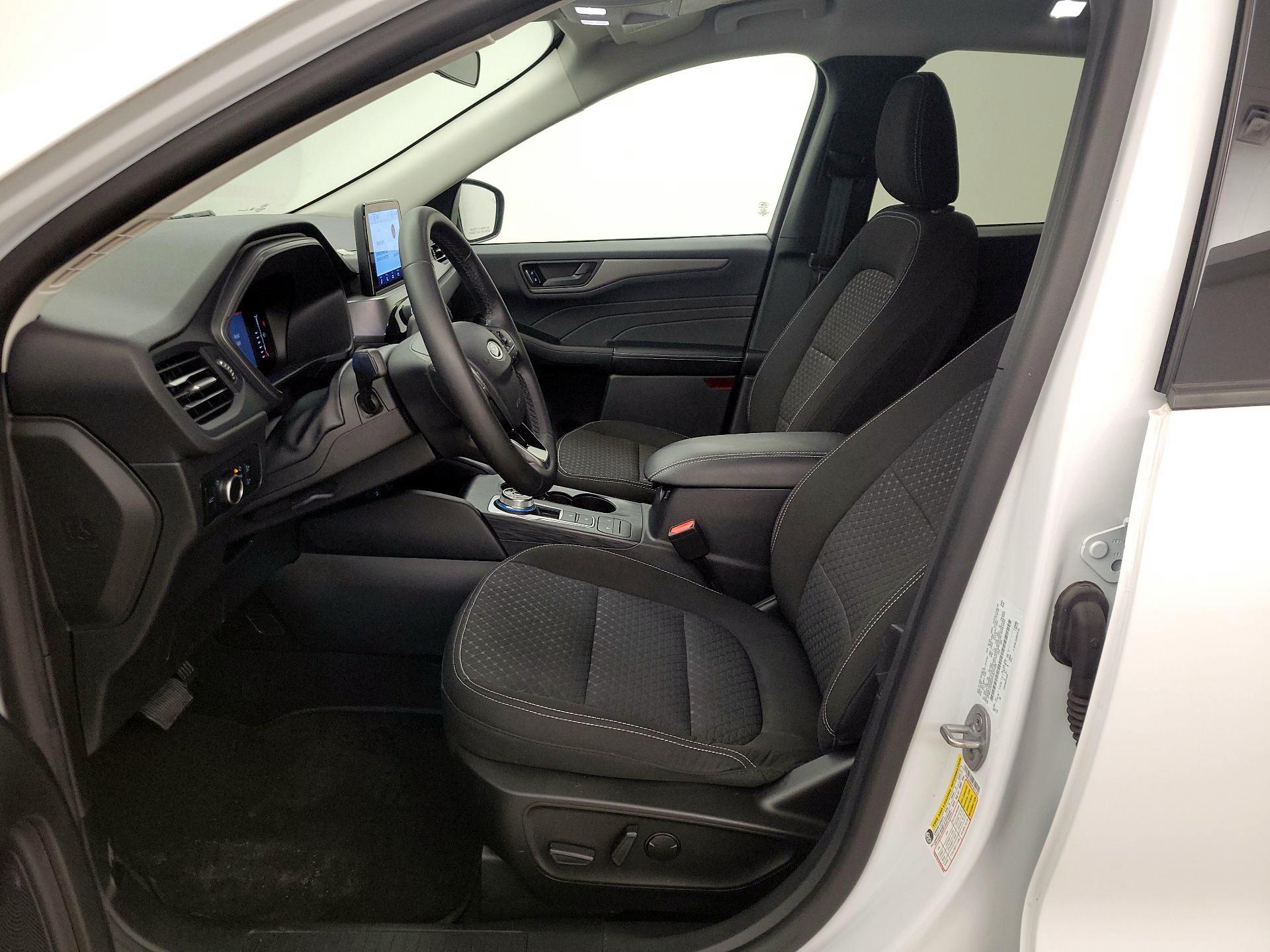 Thumbnail: 2023 Ford Escape - 11