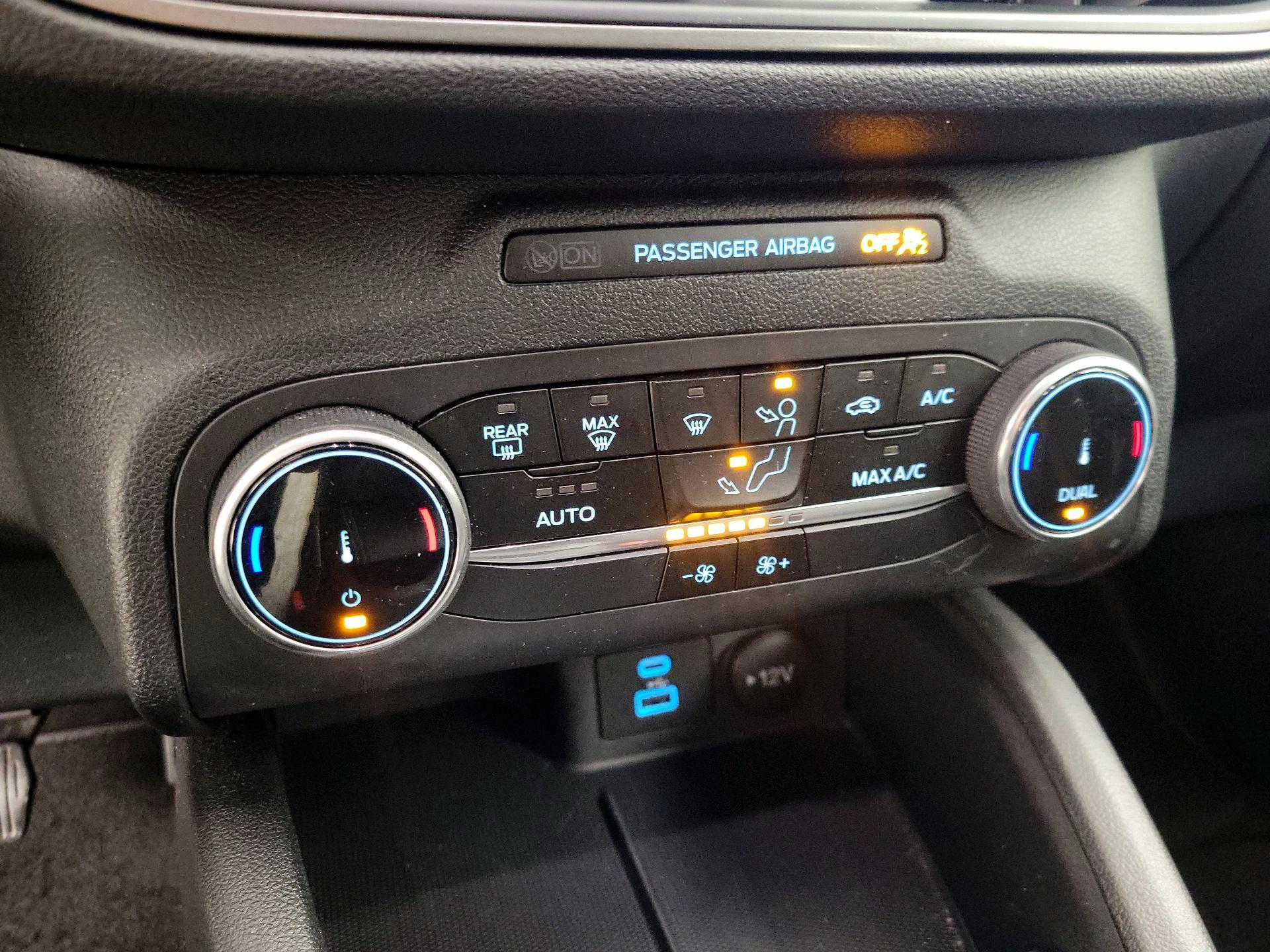 Thumbnail: 2023 Ford Escape - 16