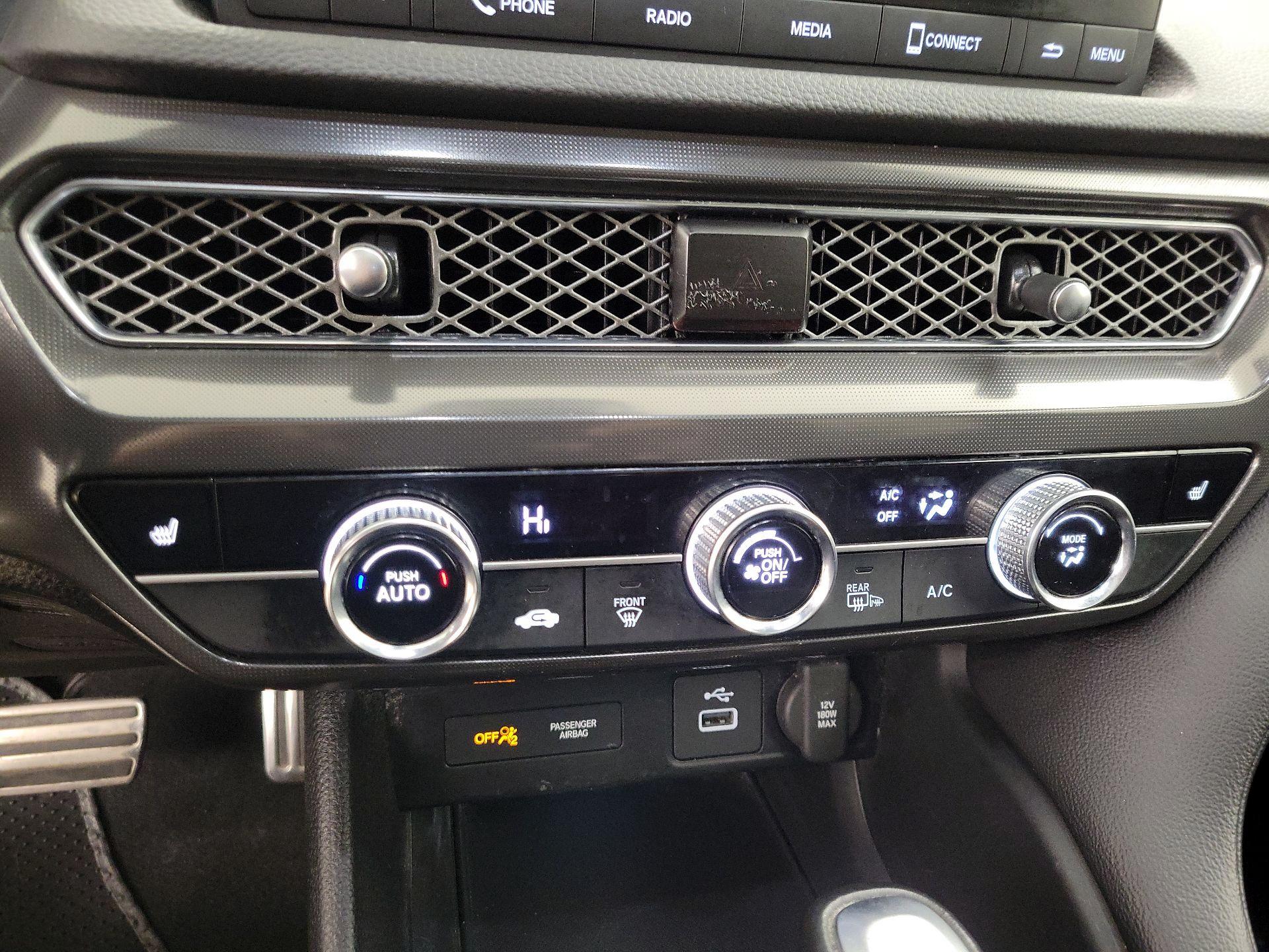 Thumbnail: 2024 Acura Integra - 16