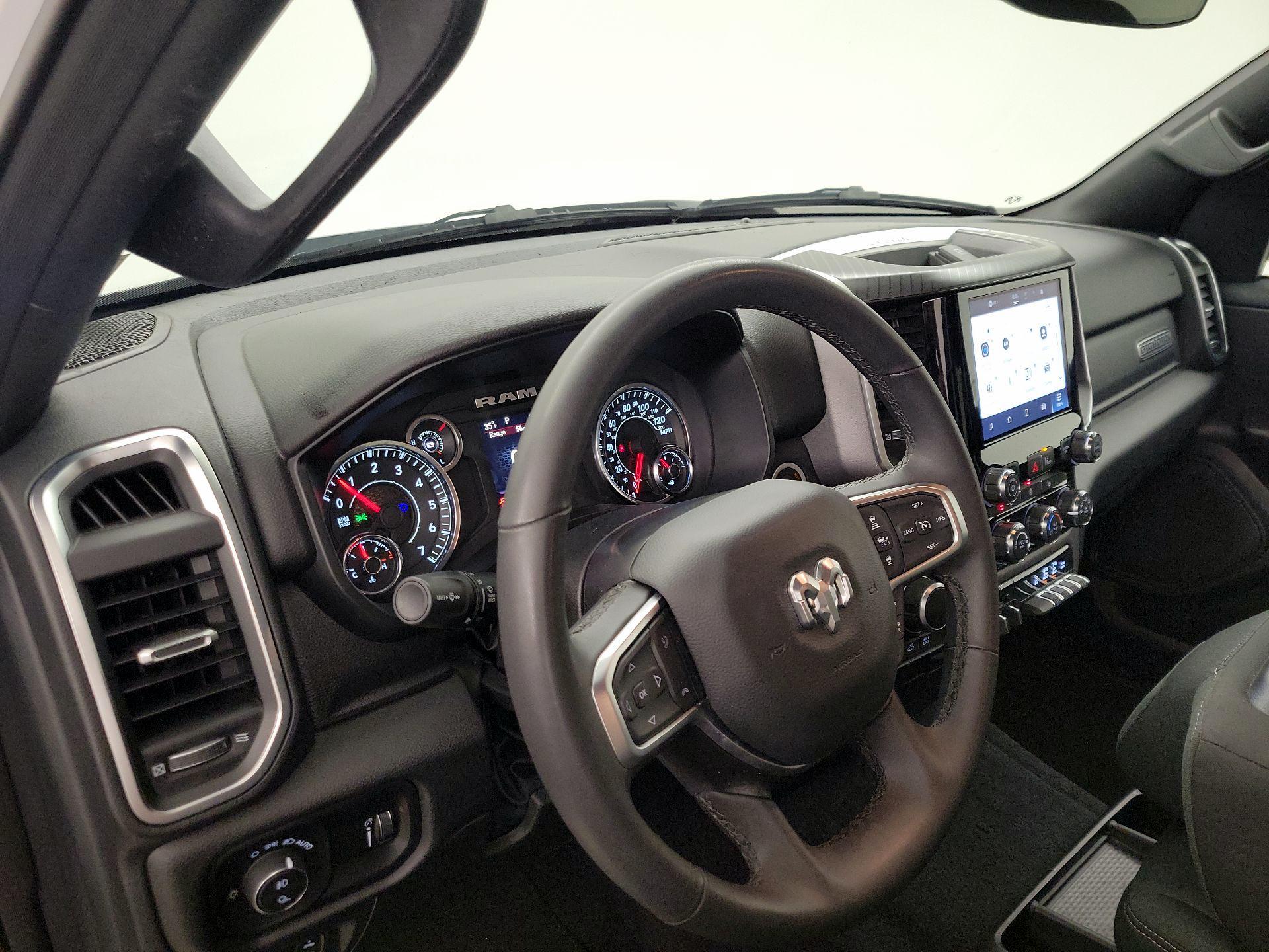 Thumbnail: 2025 RAM 1500 - 9