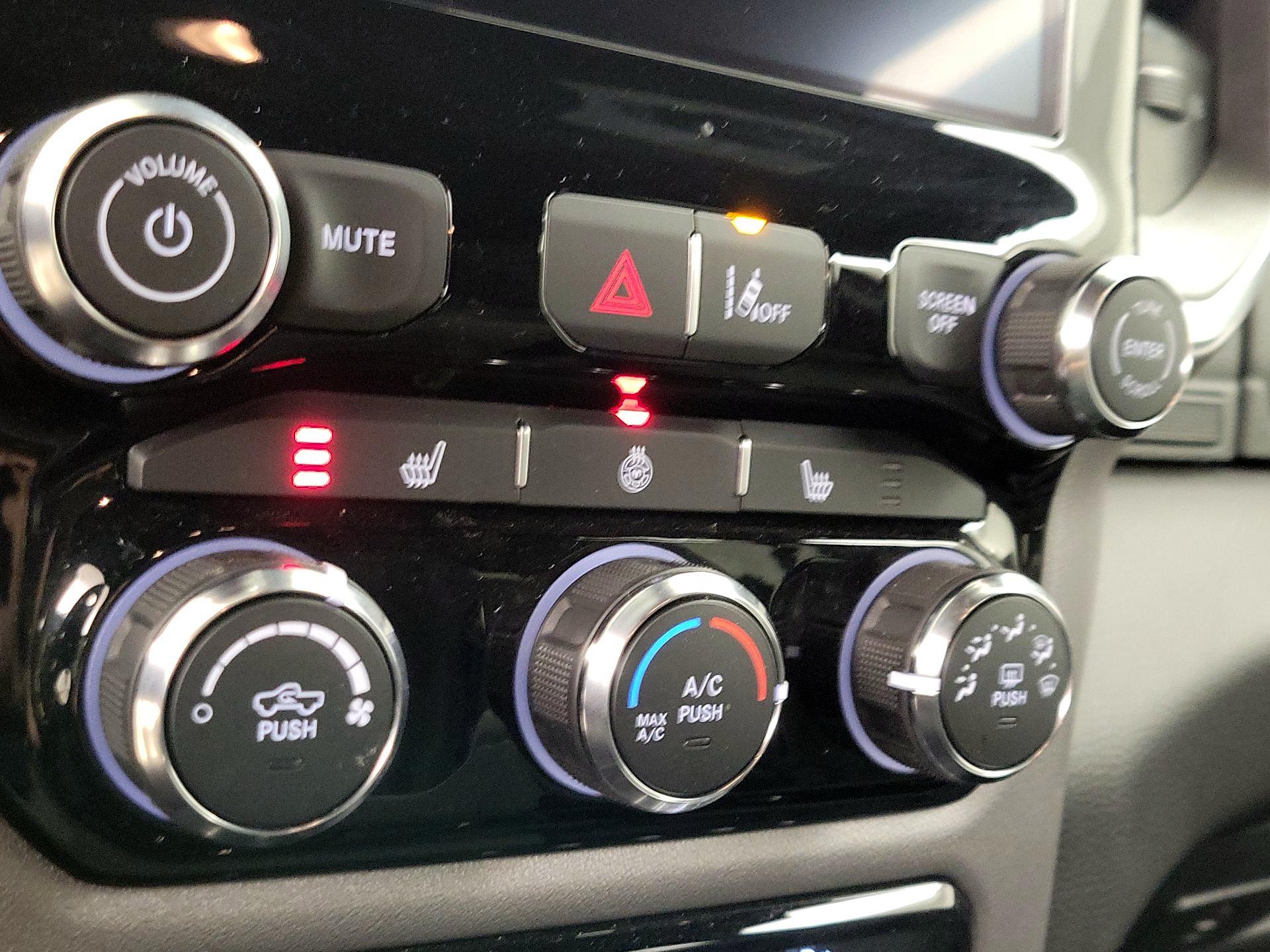 Thumbnail: 2025 RAM 1500 - 16