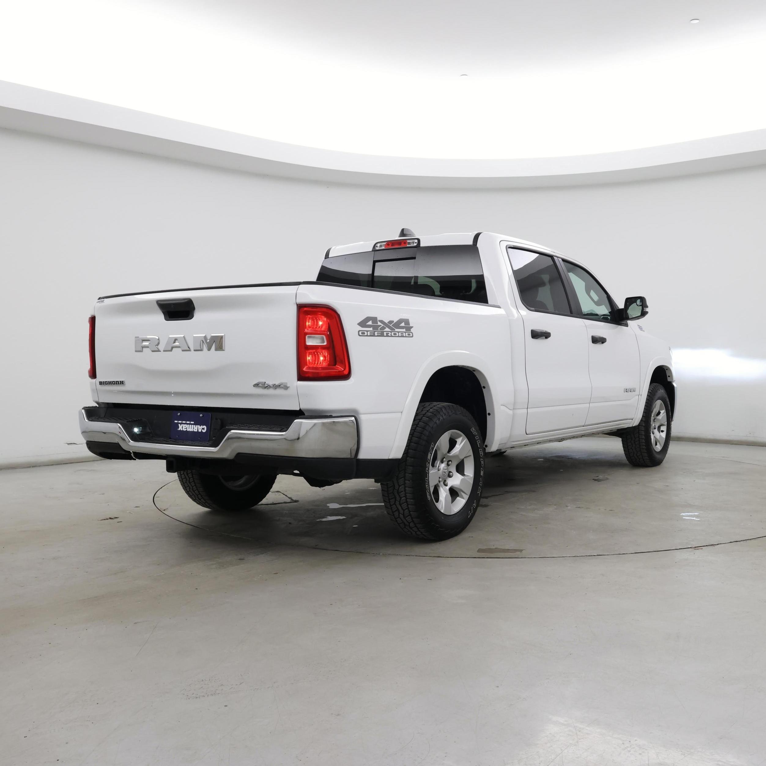 Thumbnail: 2025 RAM 1500 - 8