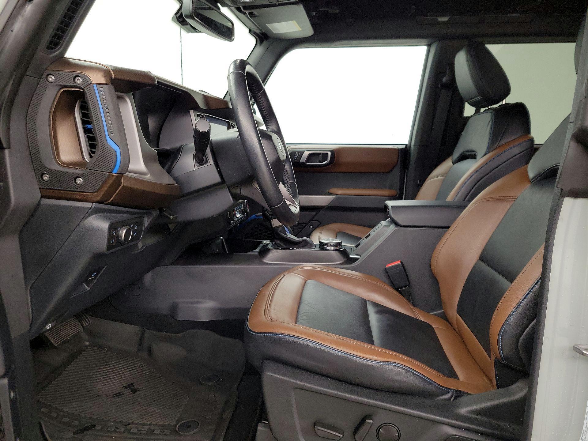 Thumbnail: 2022 Ford Bronco - 11