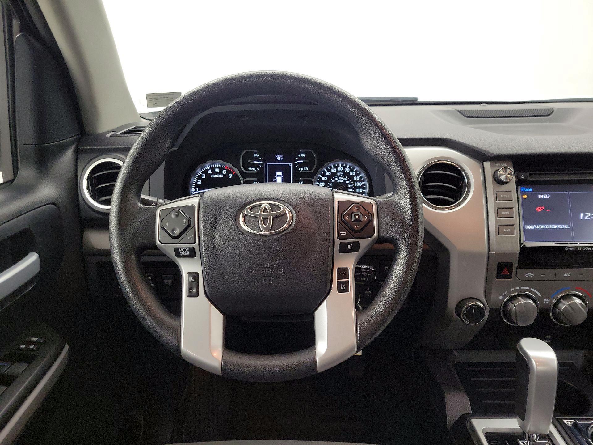 Thumbnail: 2019 Toyota Tundra - 10