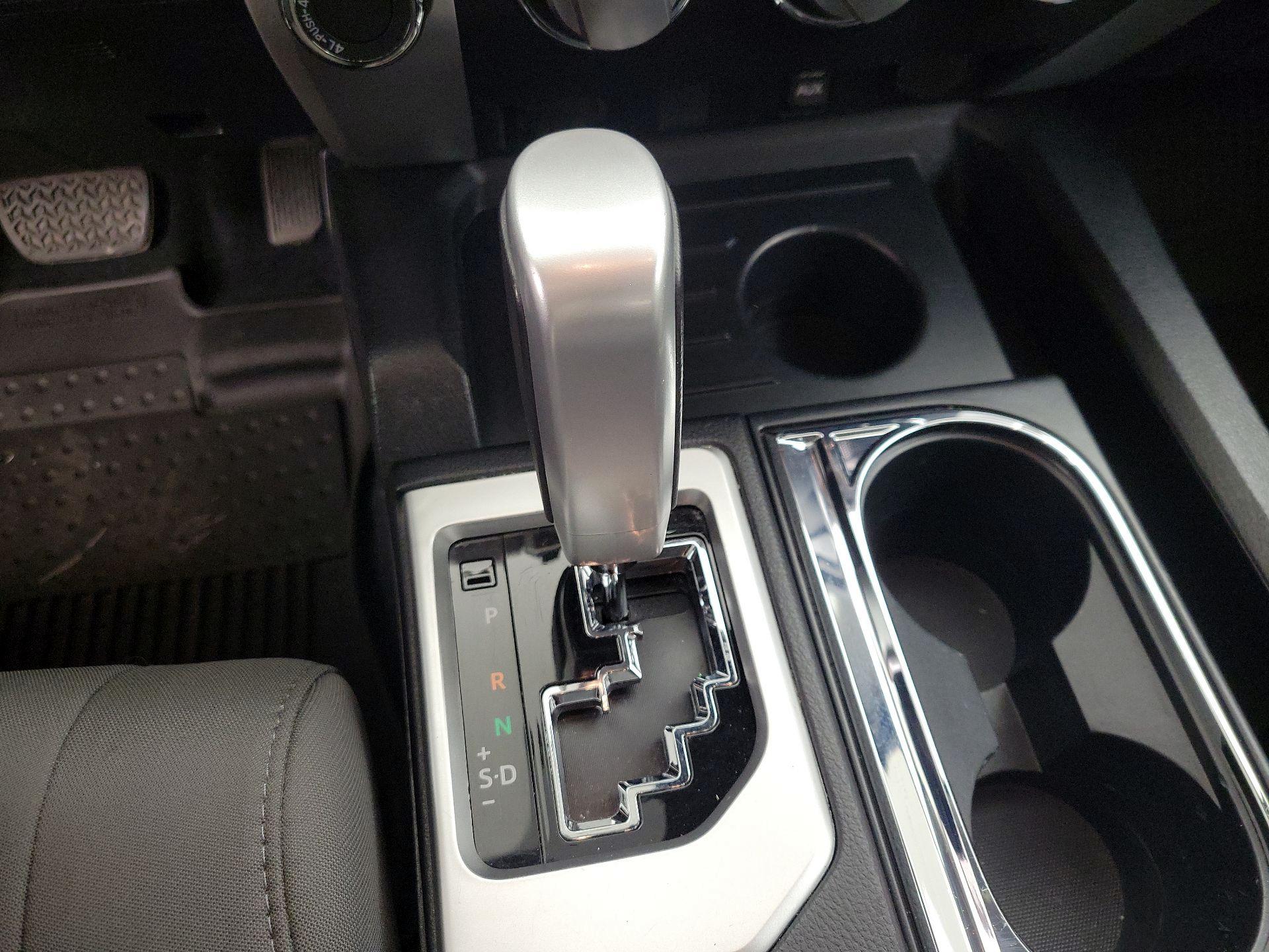 Thumbnail: 2019 Toyota Tundra - 17