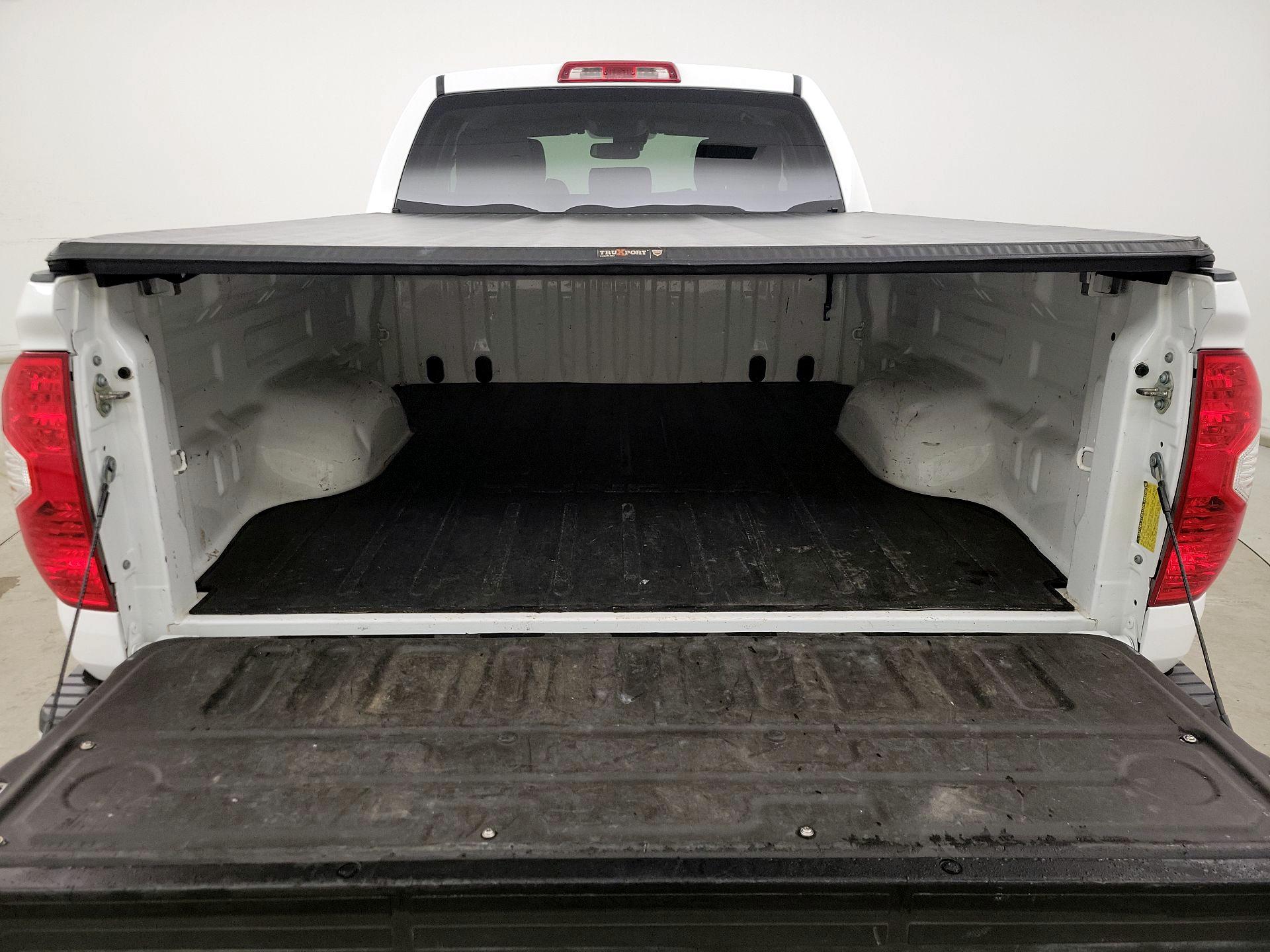 Thumbnail: 2019 Toyota Tundra - 20