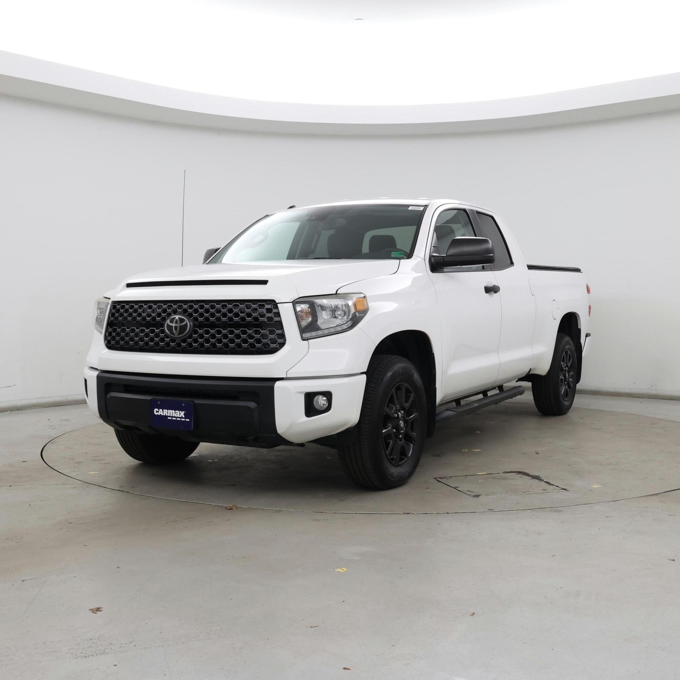 Thumbnail: 2019 Toyota Tundra - 4