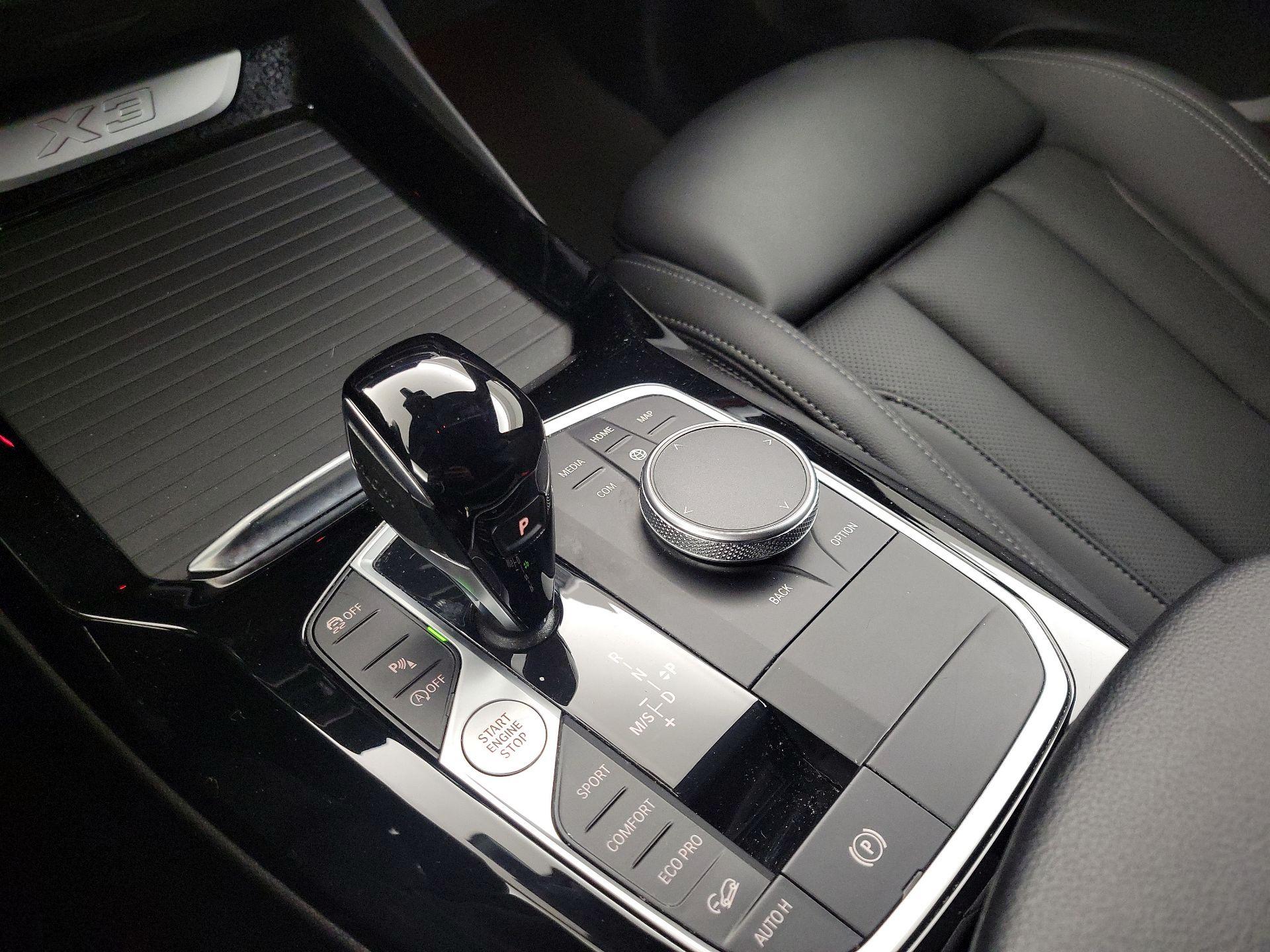 Thumbnail: 2022 BMW X3 - 18