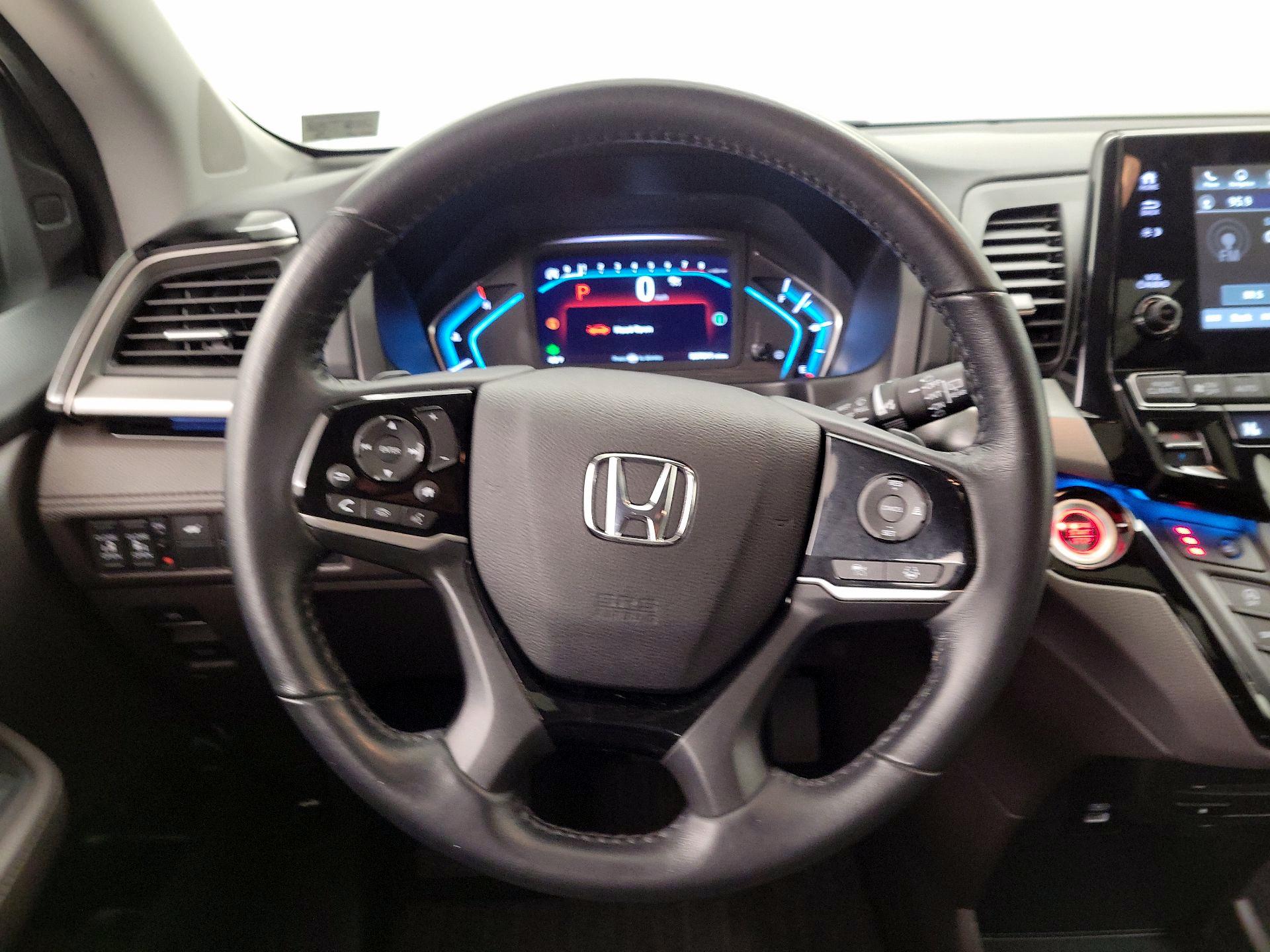 Thumbnail: 2022 Honda Odyssey - 10