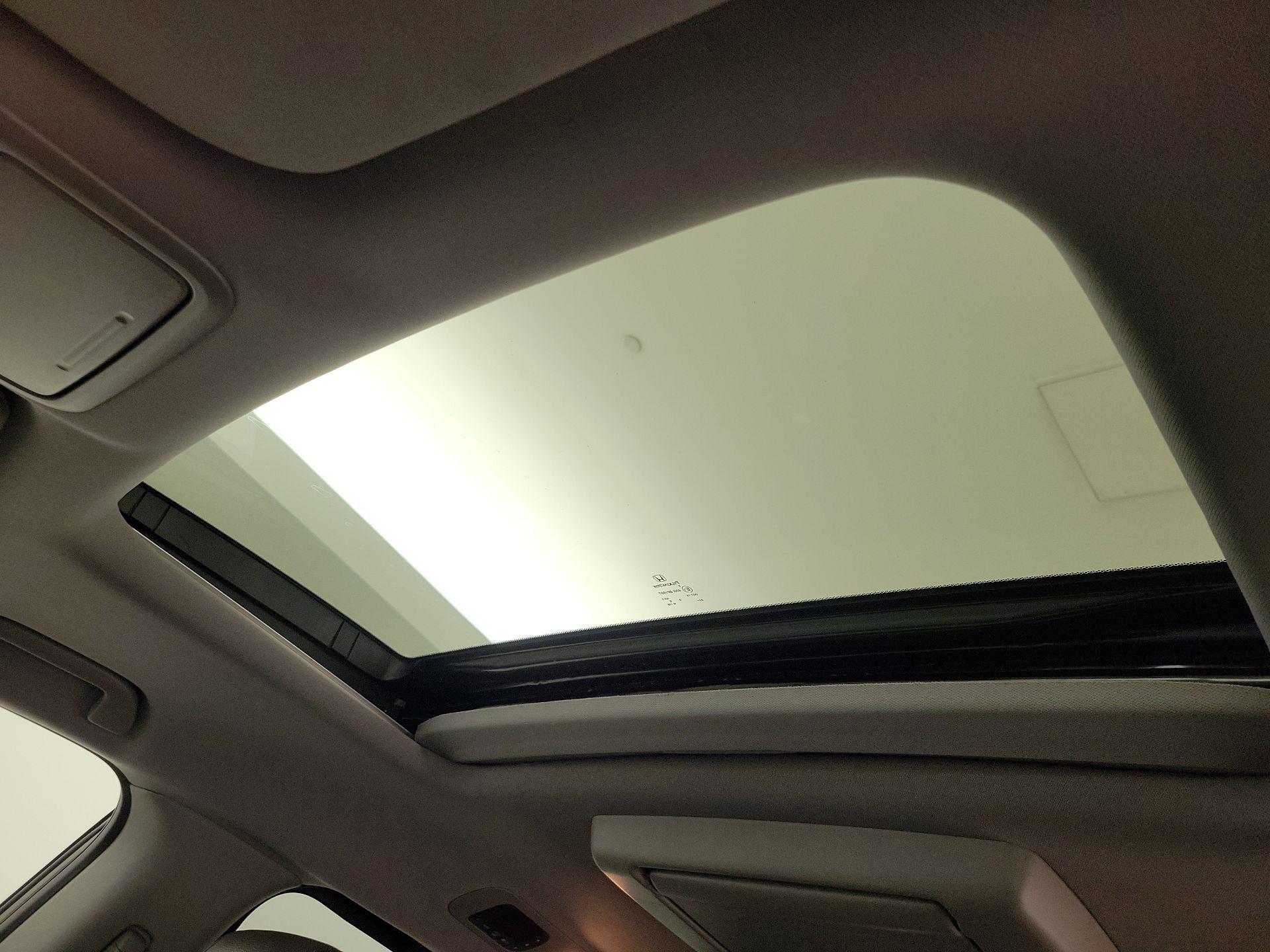 Thumbnail: 2022 Honda Odyssey - 20