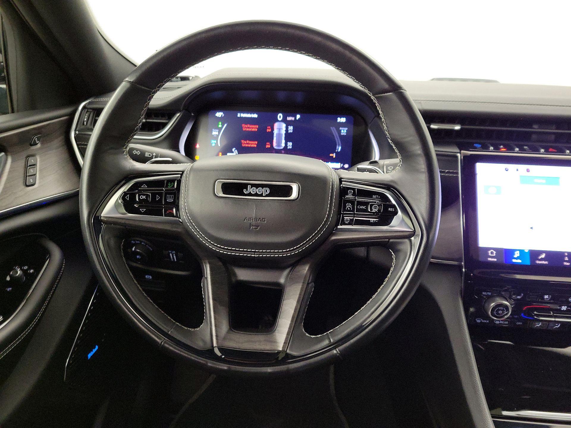 Thumbnail: 2022 Jeep Grand Cherokee - 10