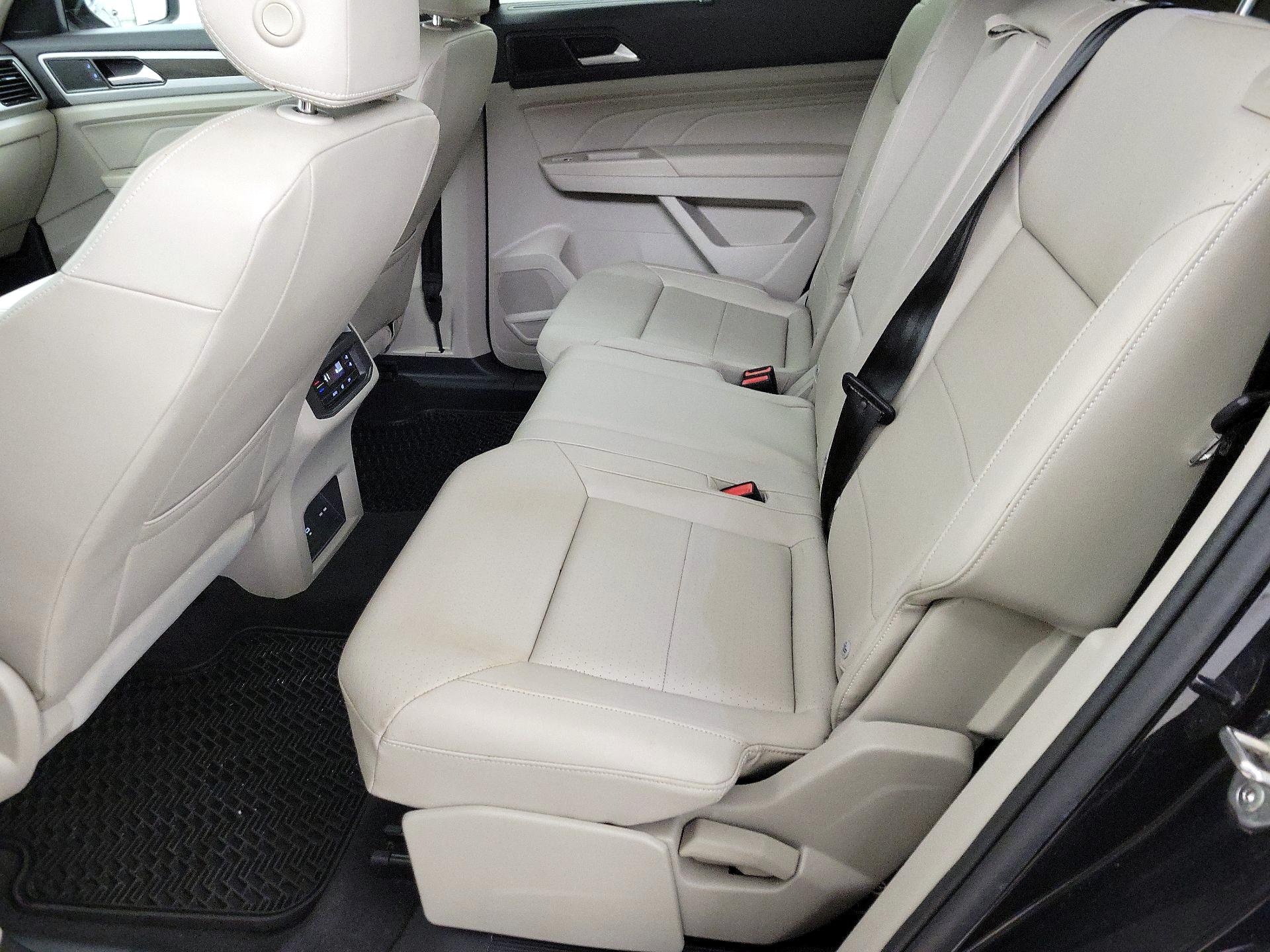 Thumbnail: 2022 Volkswagen Atlas - 19