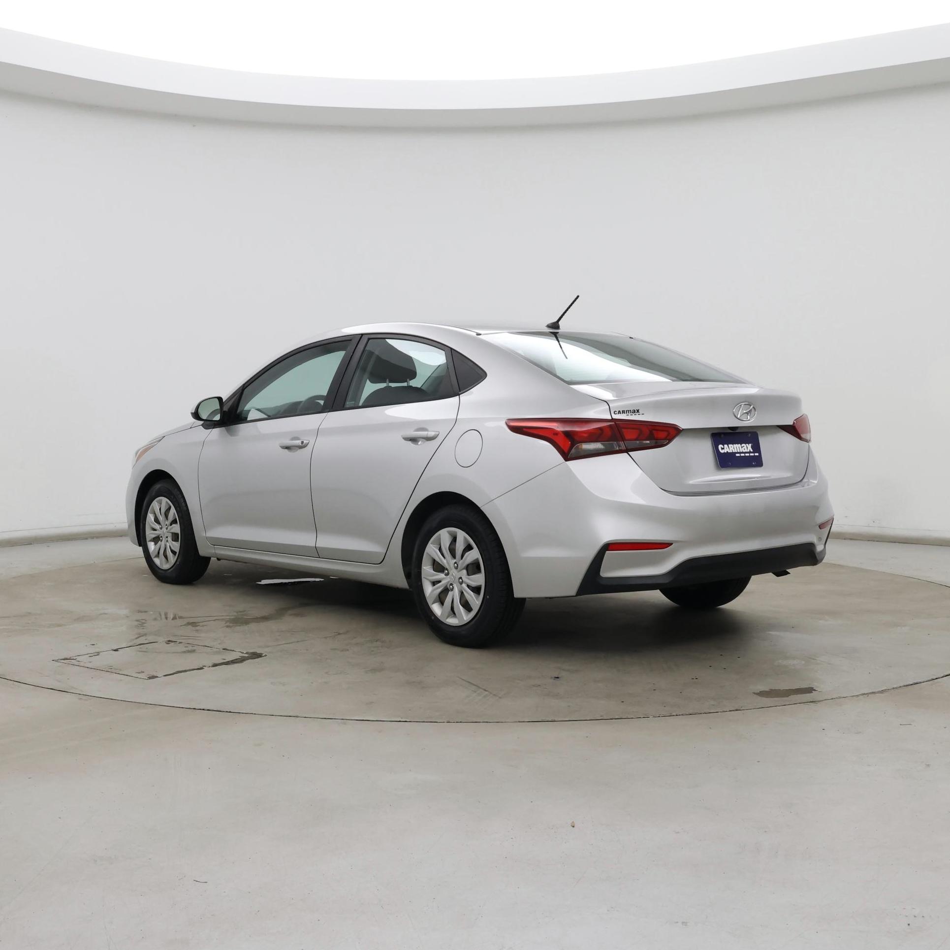 Thumbnail: 2022 Hyundai Accent - 2