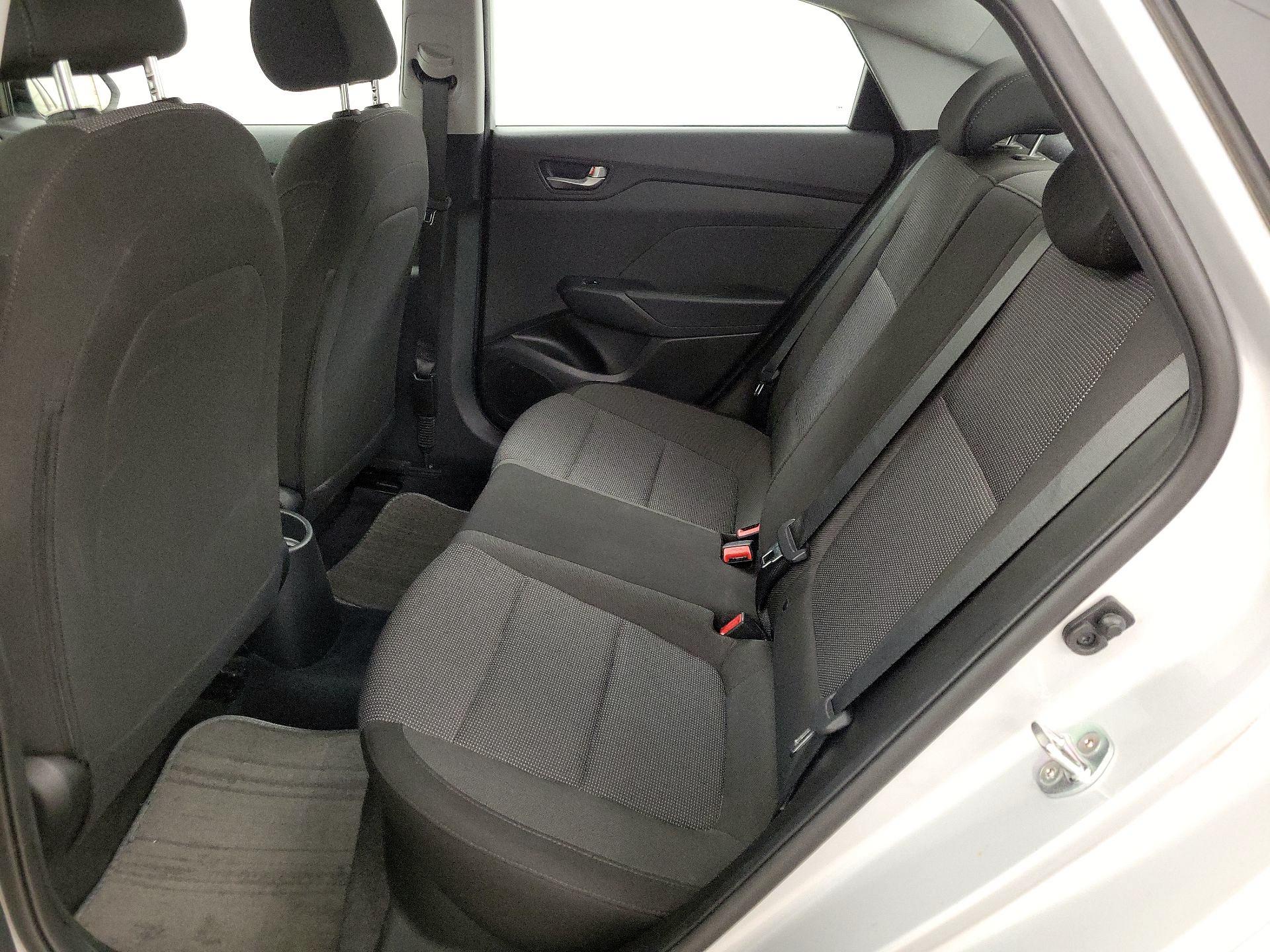 Thumbnail: 2022 Hyundai Accent - 19