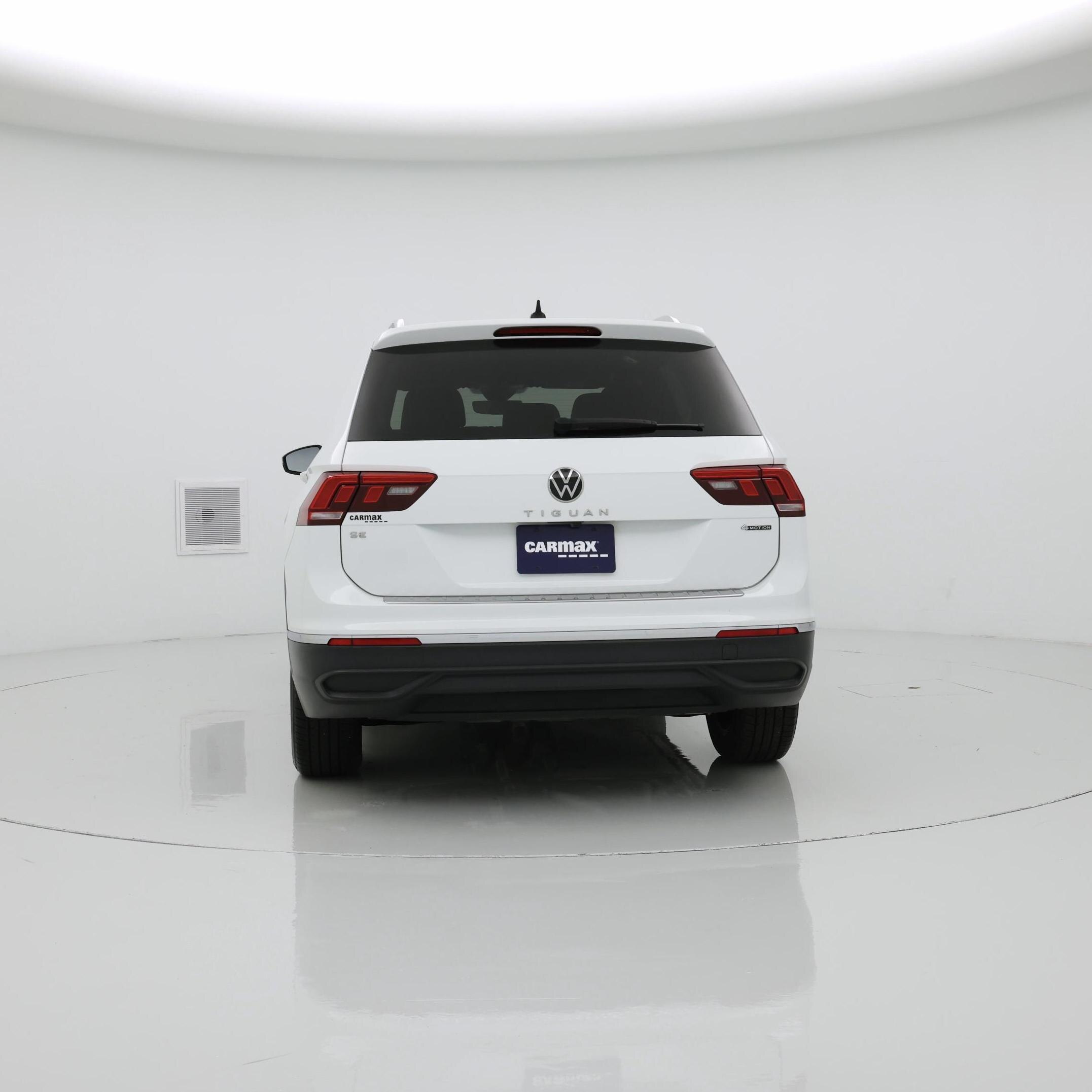 Thumbnail: 2022 Volkswagen Tiguan - 6