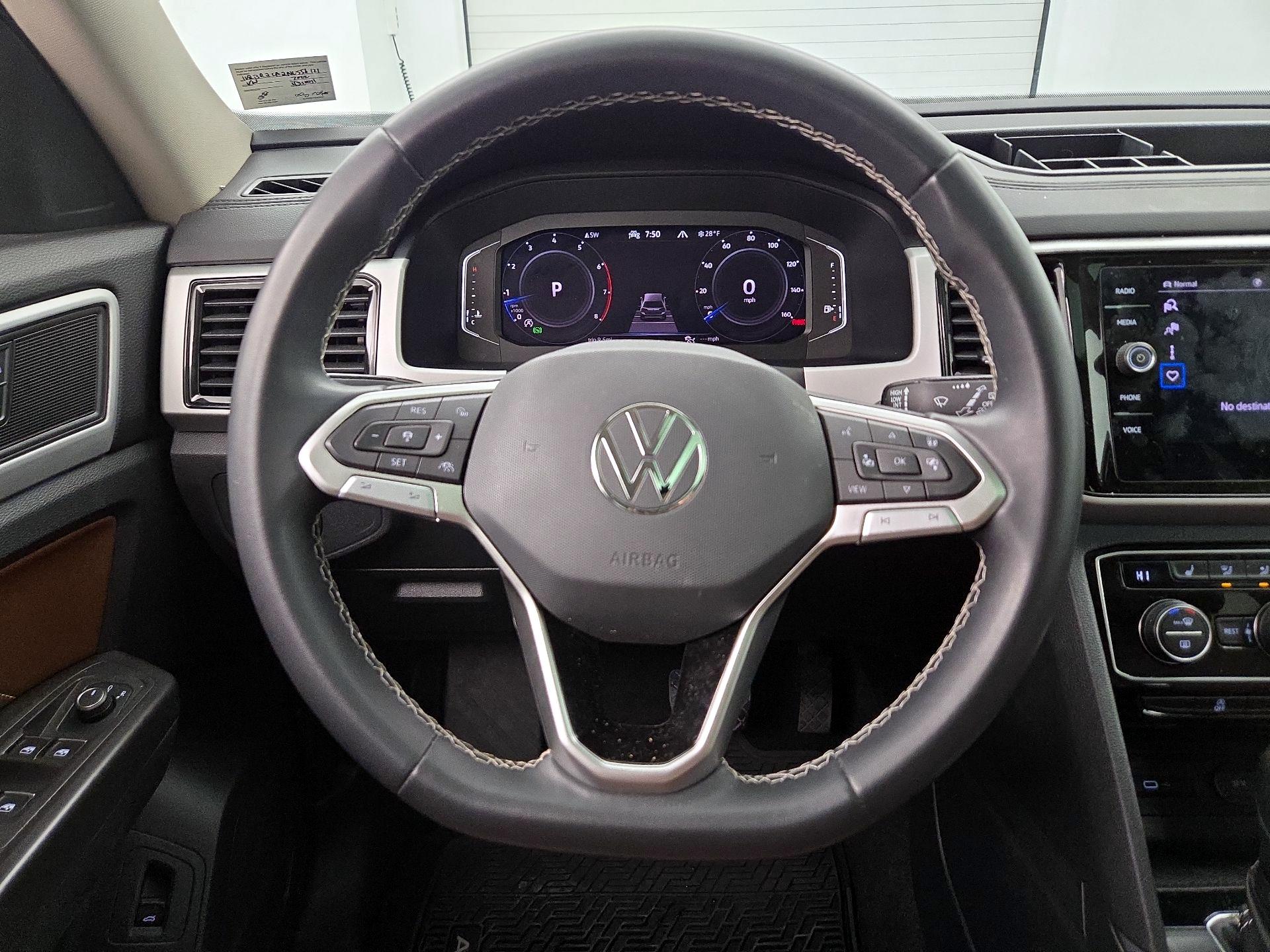 Thumbnail: 2022 Volkswagen Atlas - 10