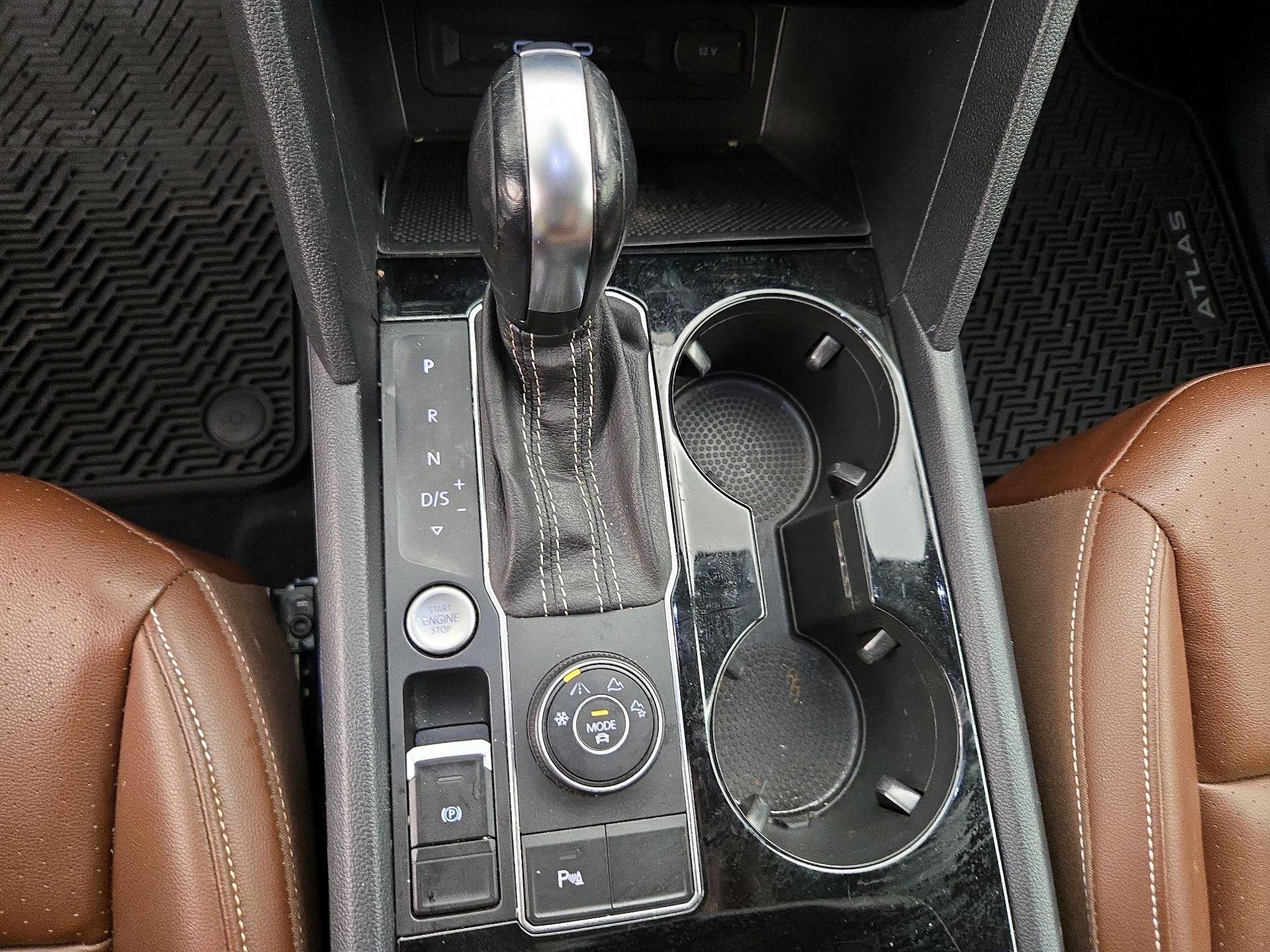 Thumbnail: 2022 Volkswagen Atlas - 18