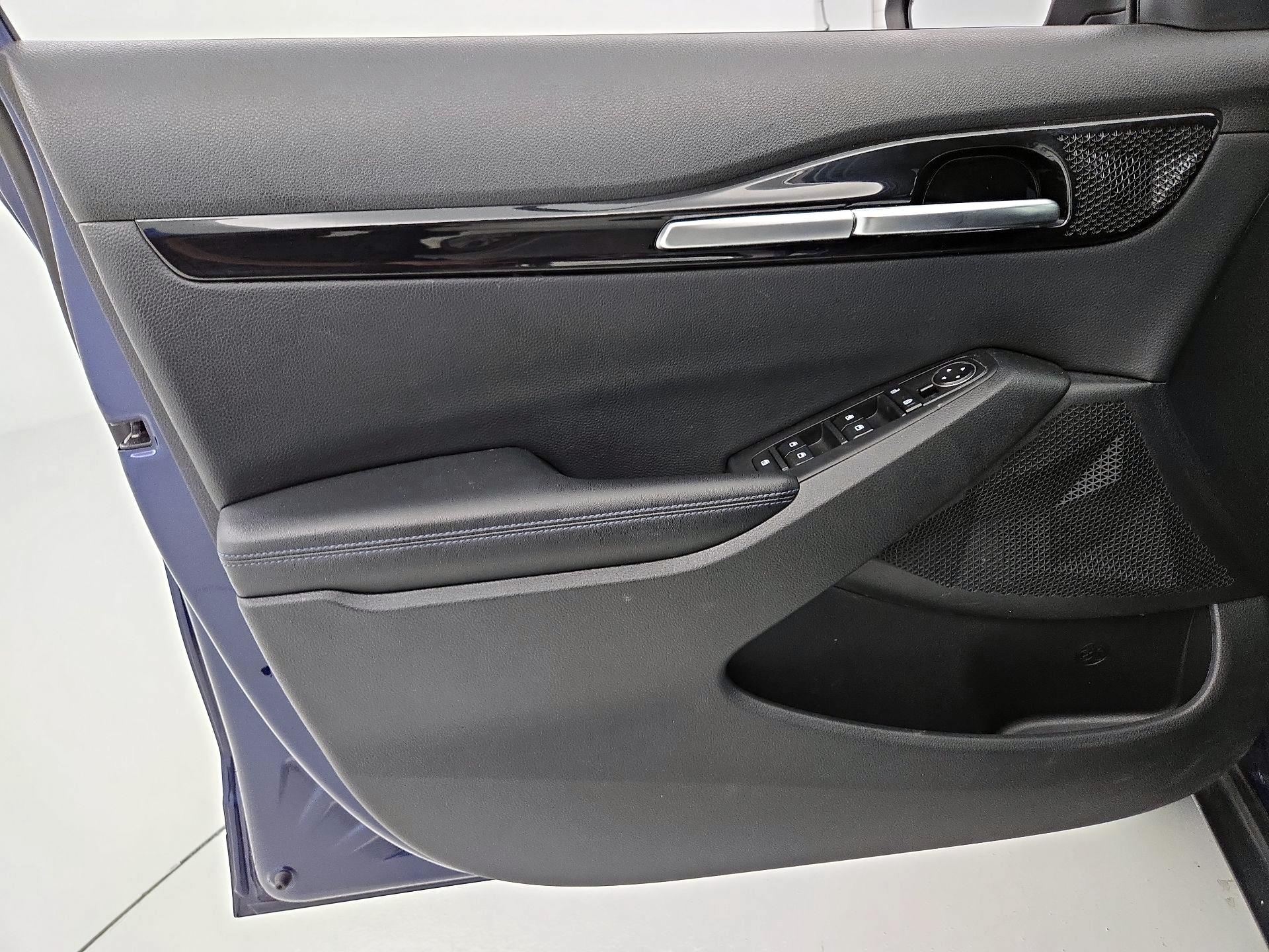 Thumbnail: 2021 Kia Seltos - 12