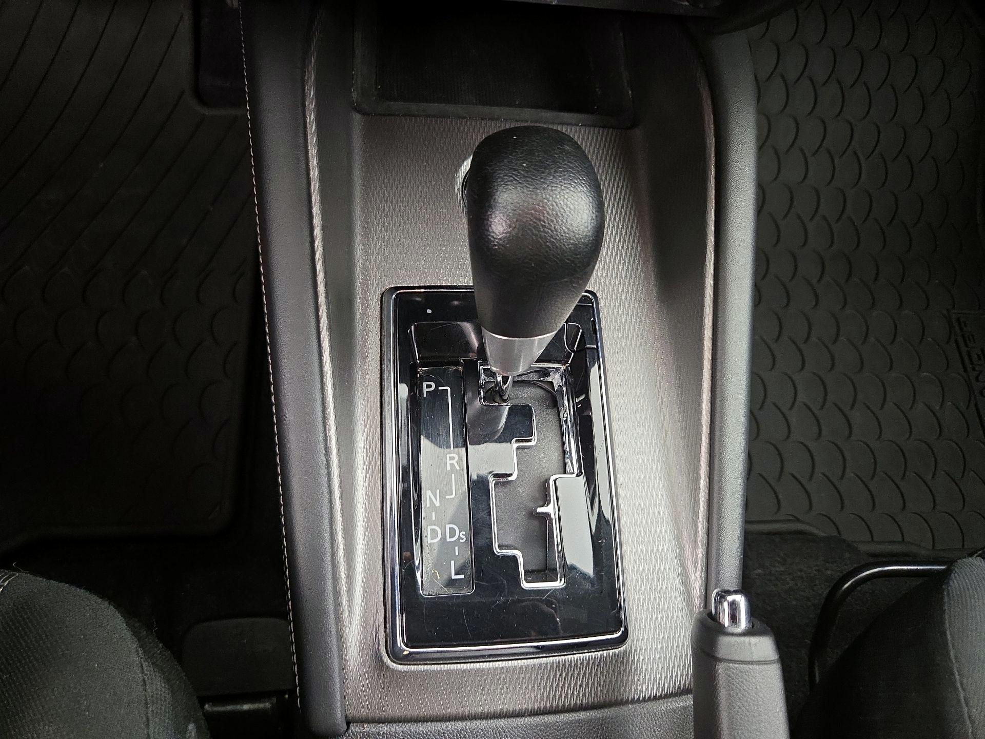 Thumbnail: 2024 Mitsubishi Outlander Sport - 17