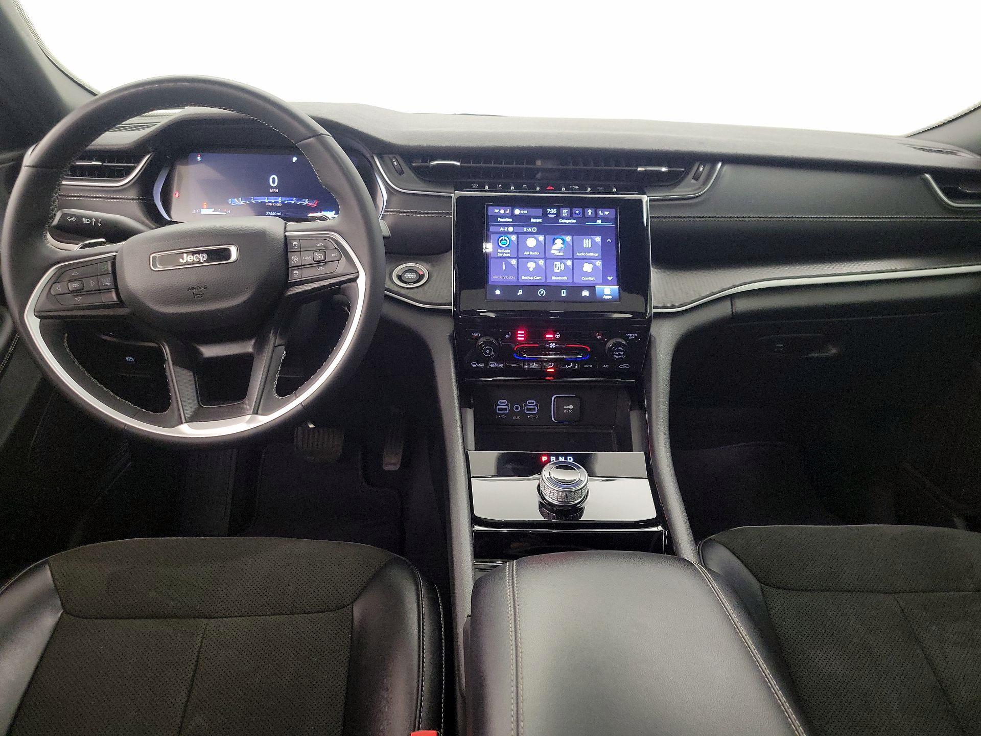 Thumbnail: 2023 Jeep Grand Cherokee - 9