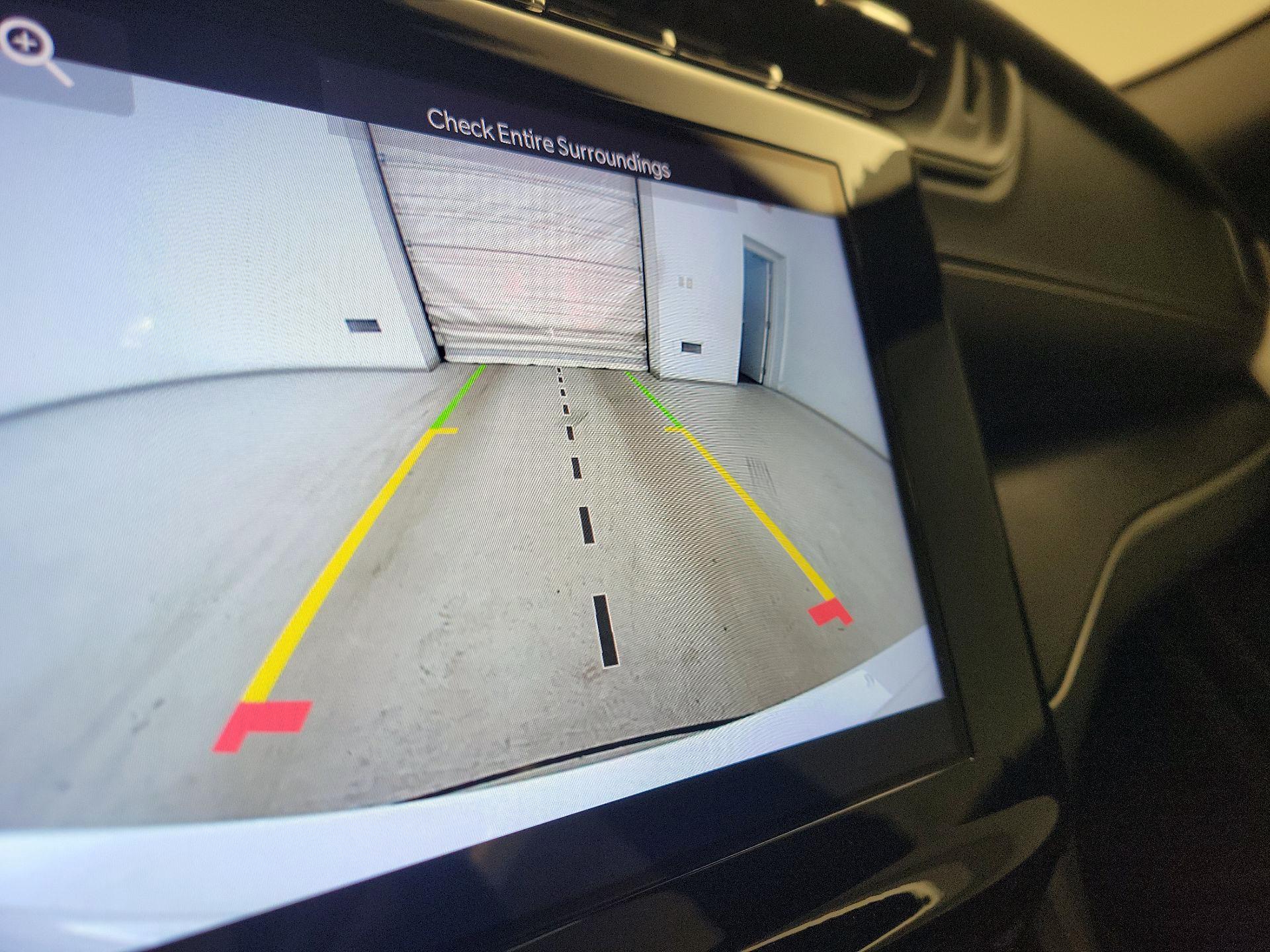 Thumbnail: 2023 Jeep Grand Cherokee - 14