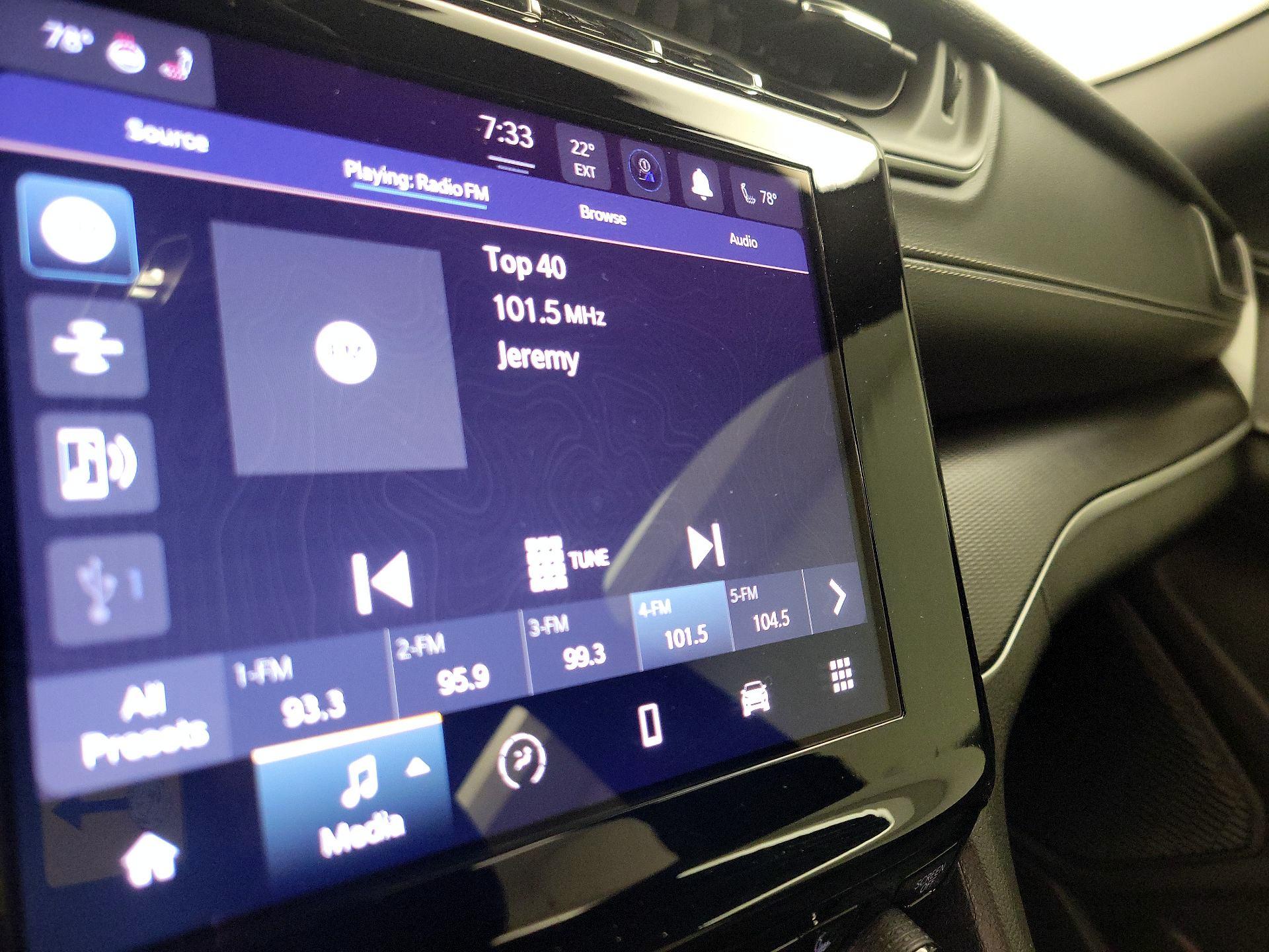 Thumbnail: 2023 Jeep Grand Cherokee - 15