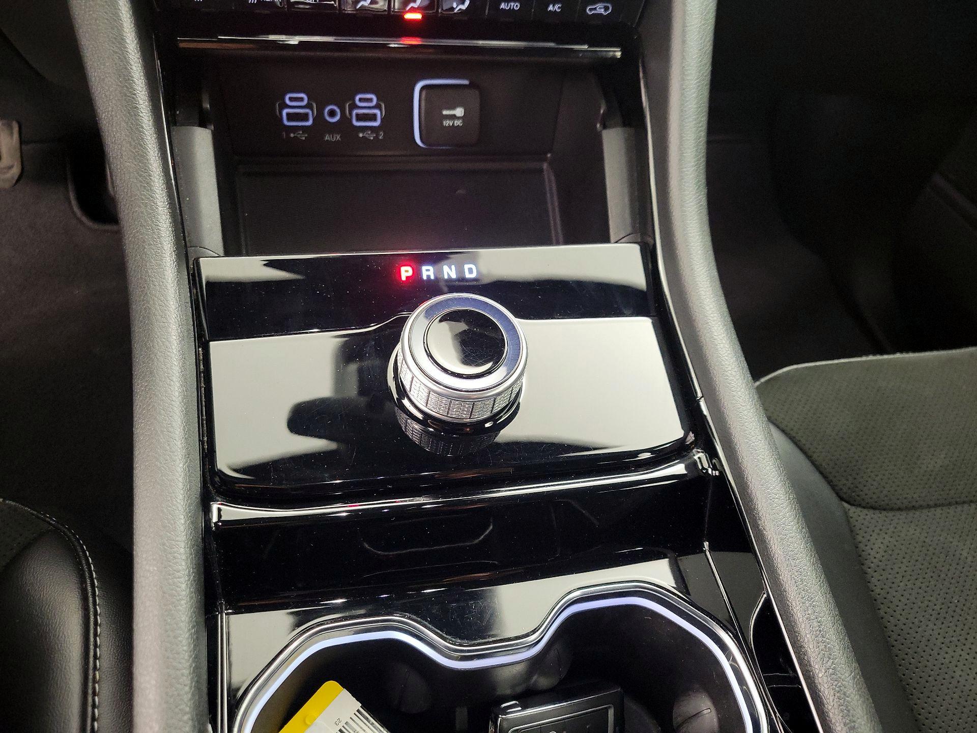 Thumbnail: 2023 Jeep Grand Cherokee - 17