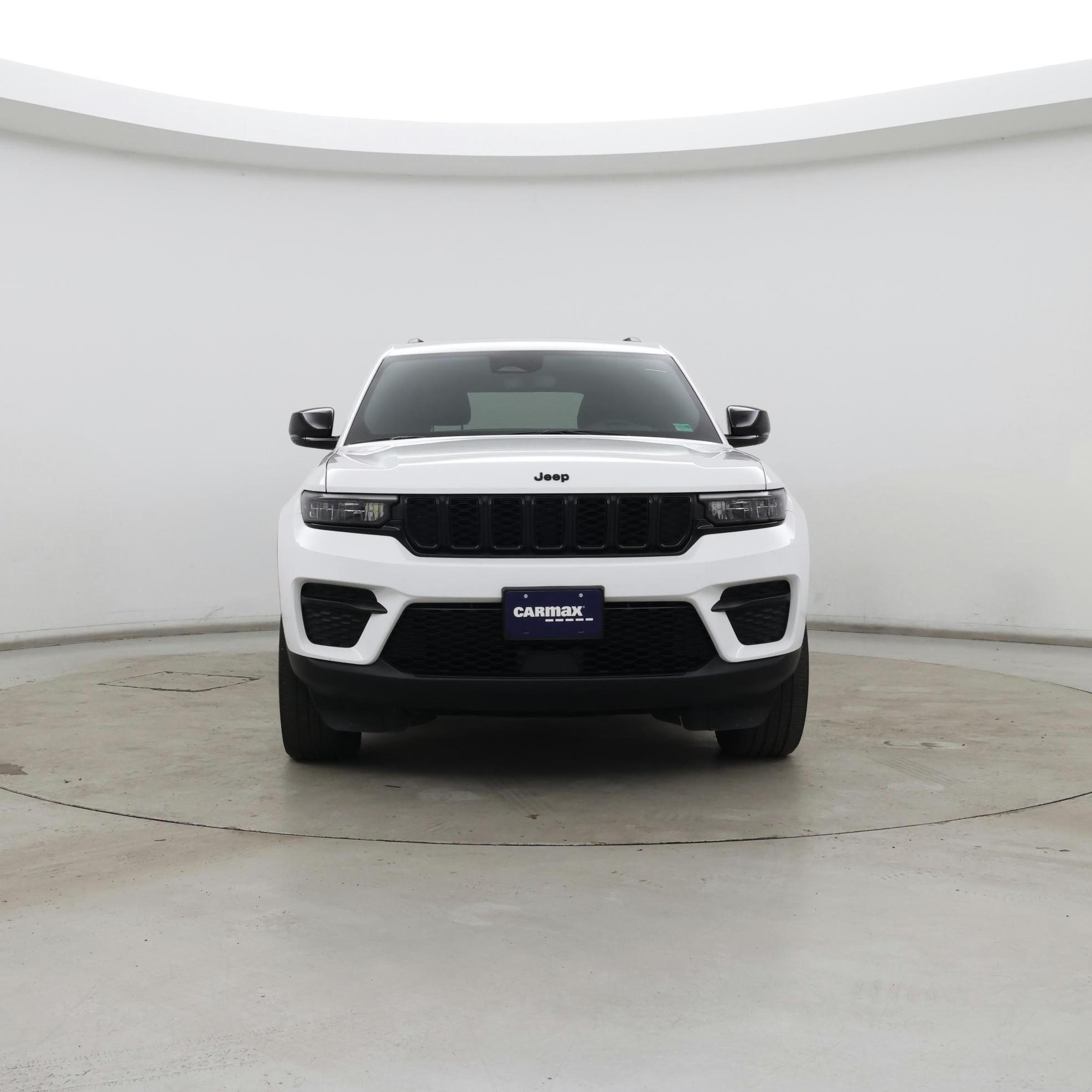 Thumbnail: 2023 Jeep Grand Cherokee - 5