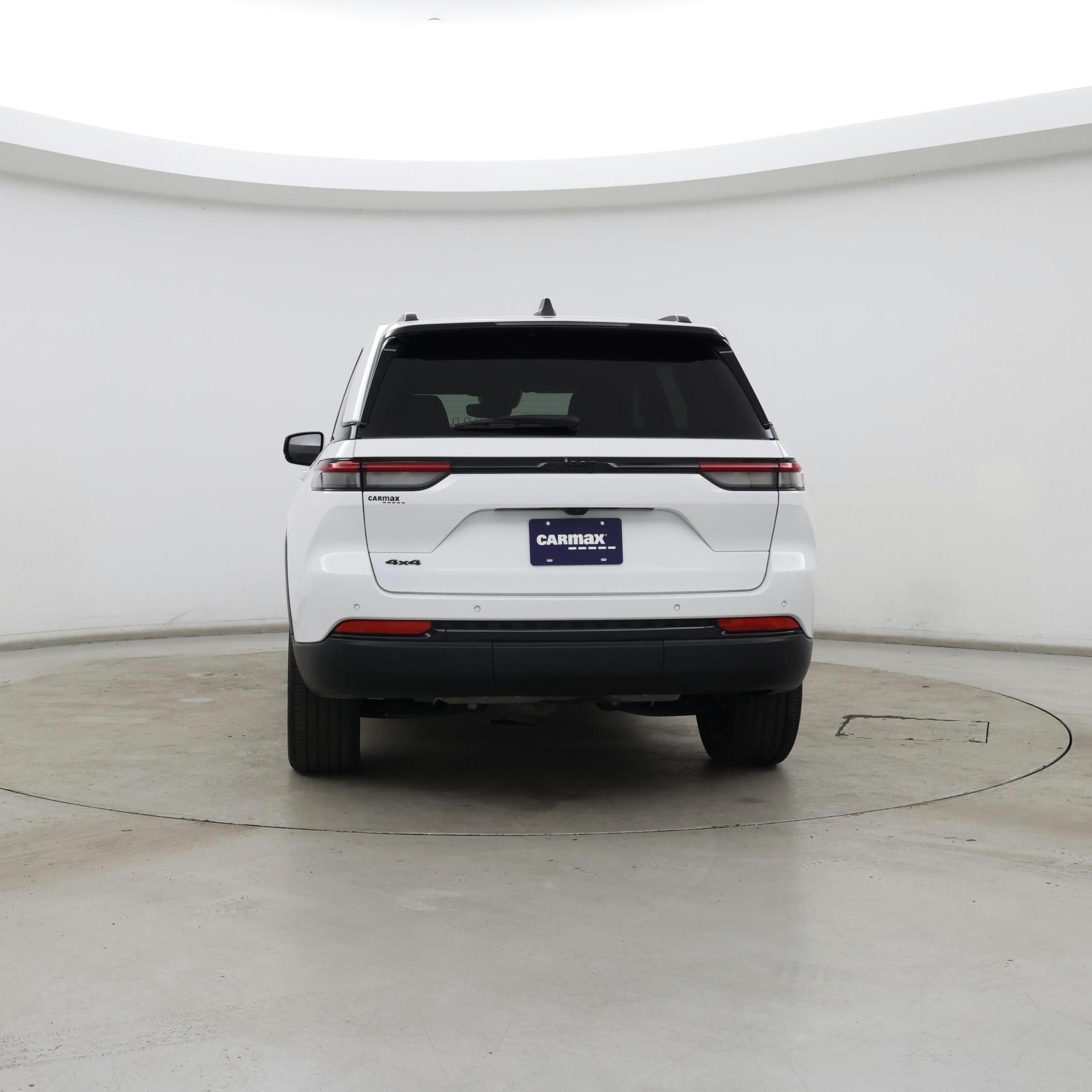 Thumbnail: 2023 Jeep Grand Cherokee - 6